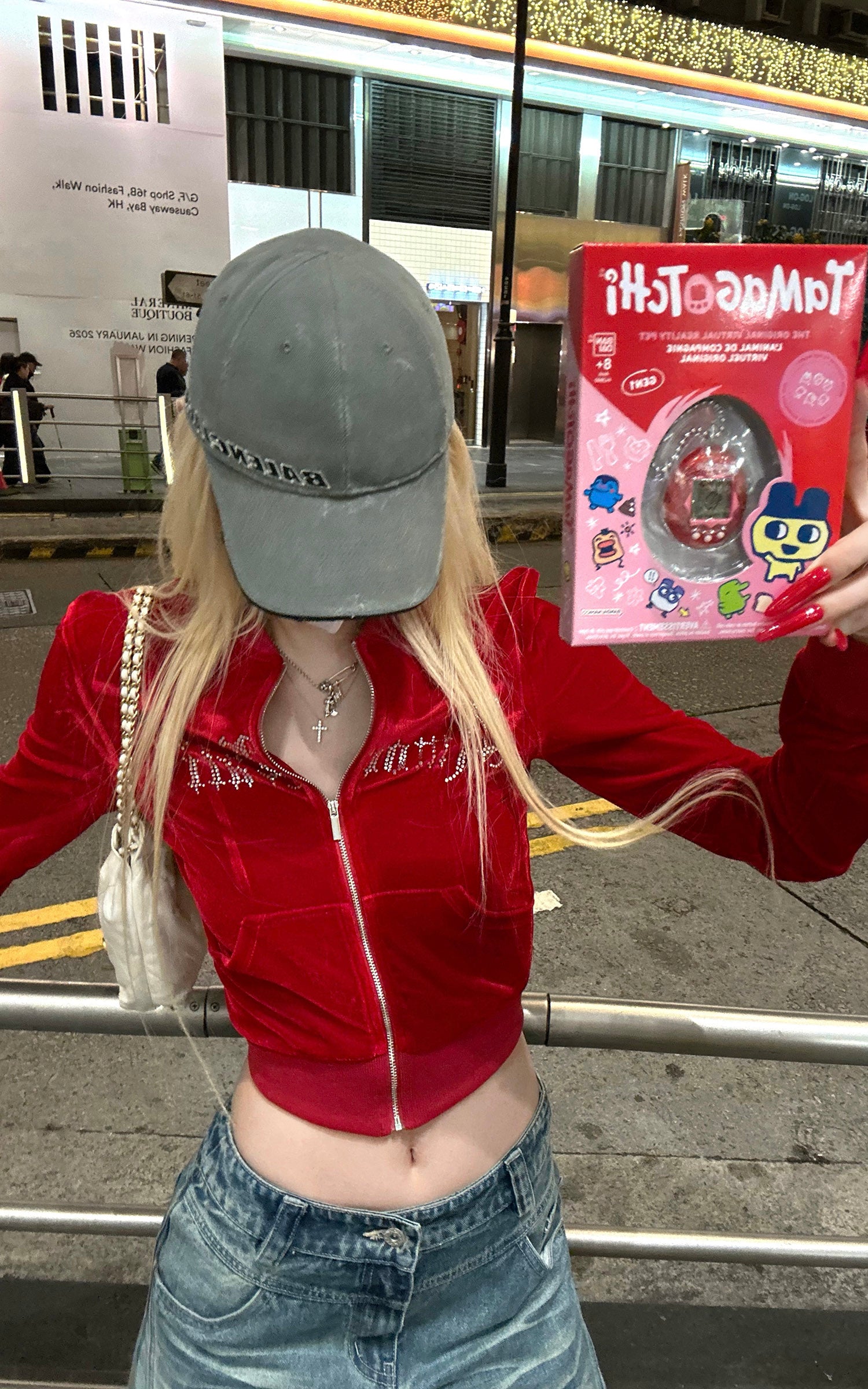 Rase le sol 벨벳 지퍼업 자켓, 라인스톤 고딕 레터링