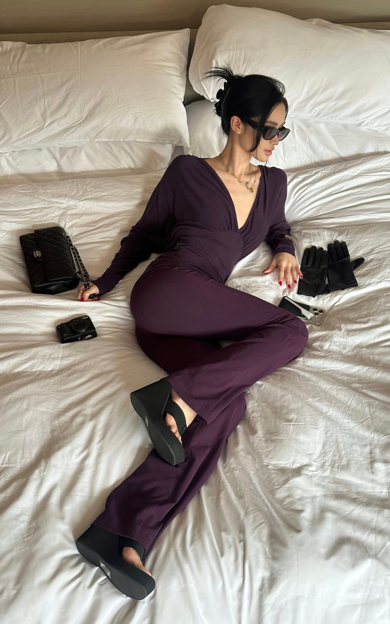 ROVENTE Ensemble T-shirt drapé dos nu en V profond et pantalon évasé