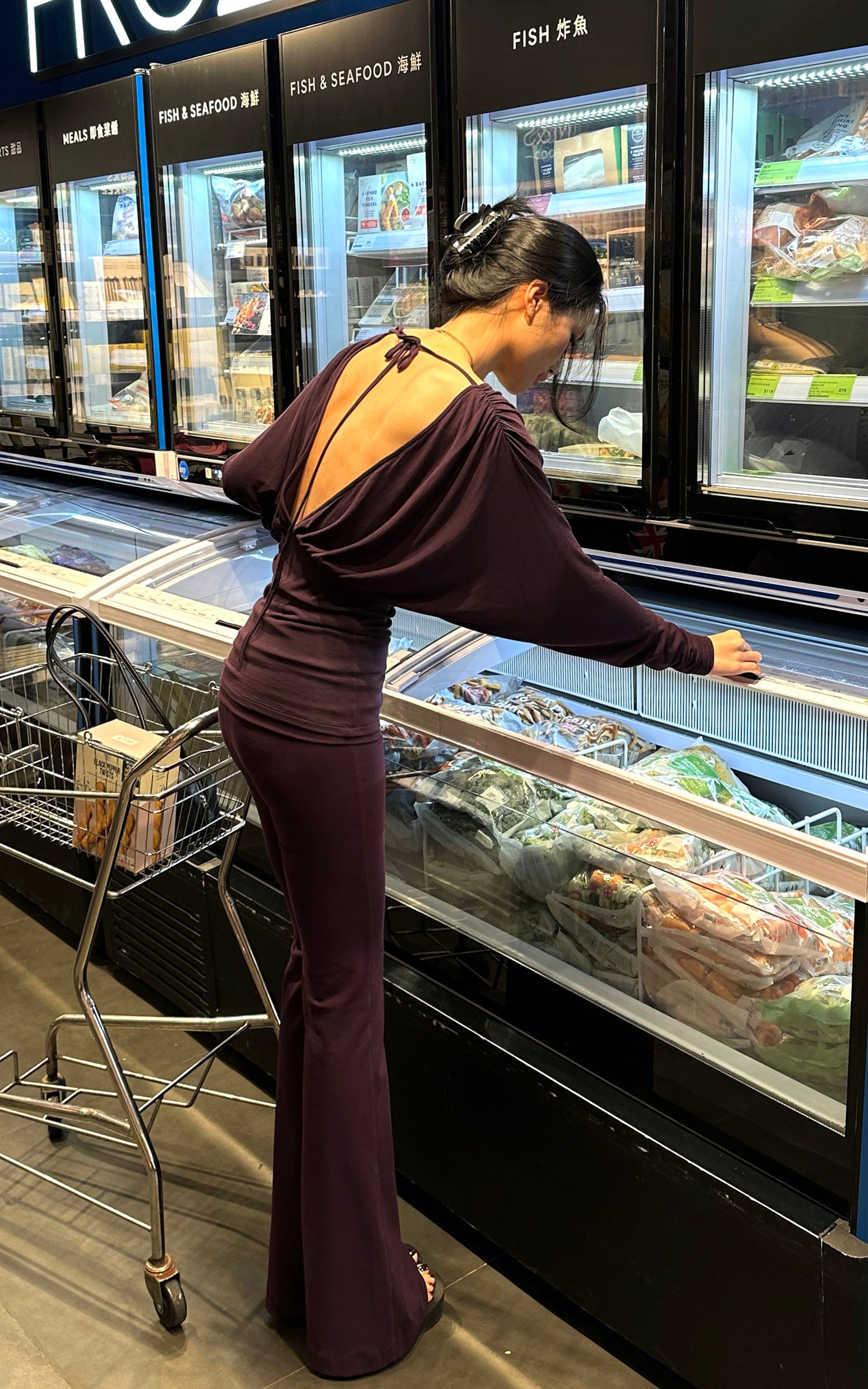 ROVENTE Ensemble T-shirt drapé dos nu en V profond et pantalon évasé