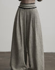 DOINDULGE Pleated Wide-Leg Trousers