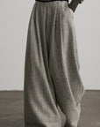 DOINDULGE Pleated Wide-Leg Trousers