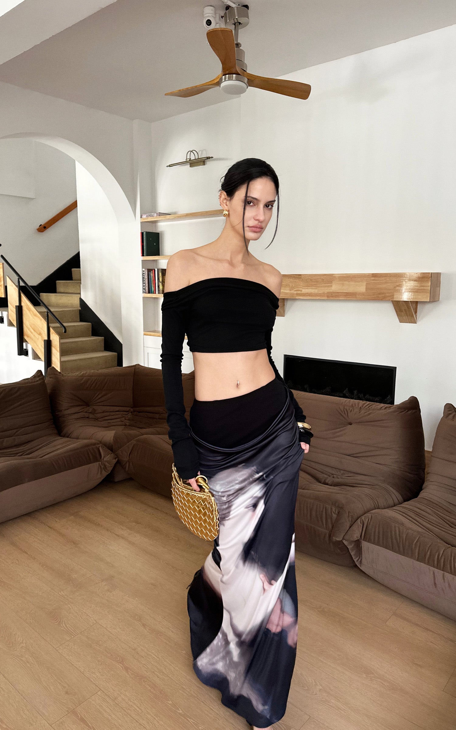 0122stepll Twisted Back Off-Shoulder Long Sleeve Crop Top