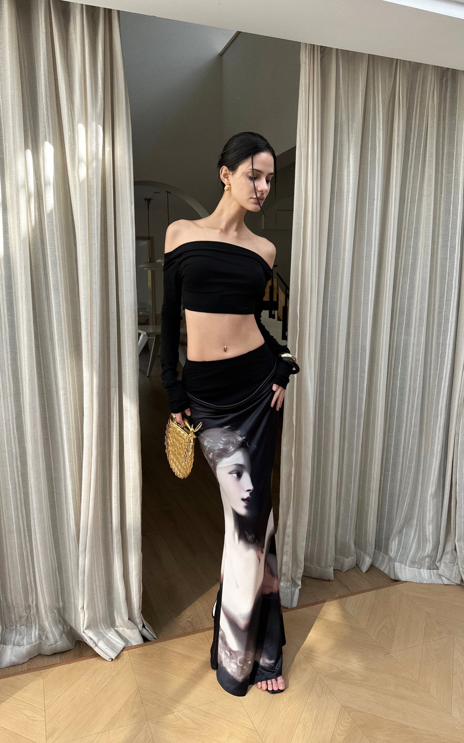 0122stepll Twisted Back Off-Shoulder Long Sleeve Crop Top