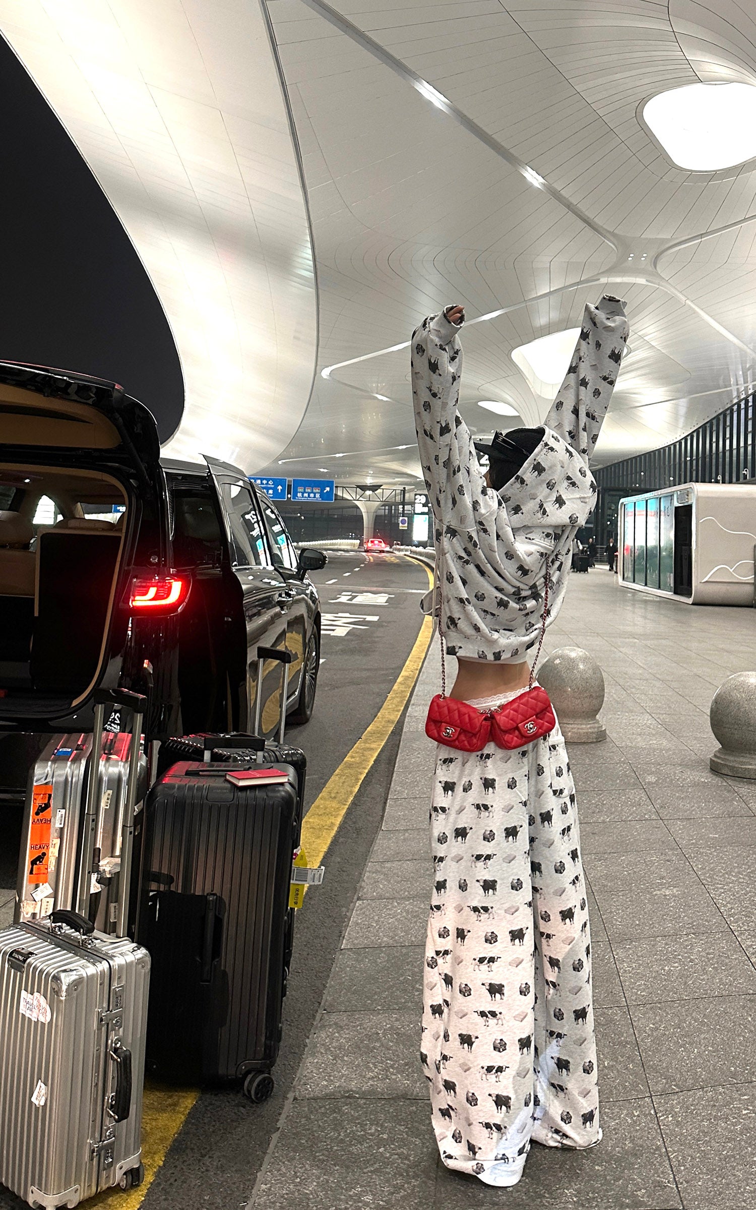 WARDEN EDGE 올오버 프린트 후드 재킷 &amp;amp; 와이드 스웨트팬츠 세트