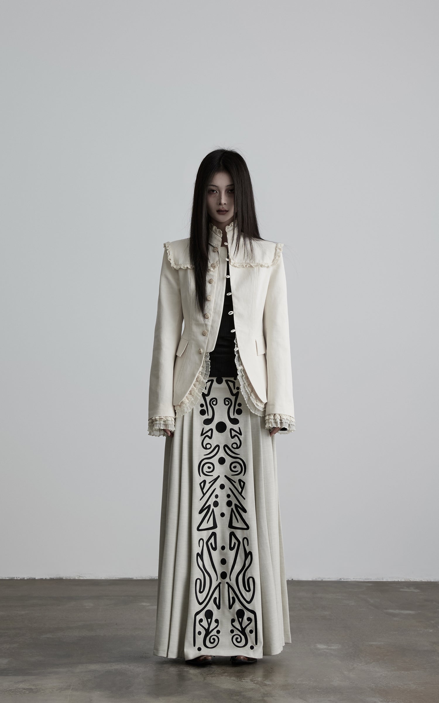 DOINDULGE Lace-Trim High-Neck Fitted Jacket