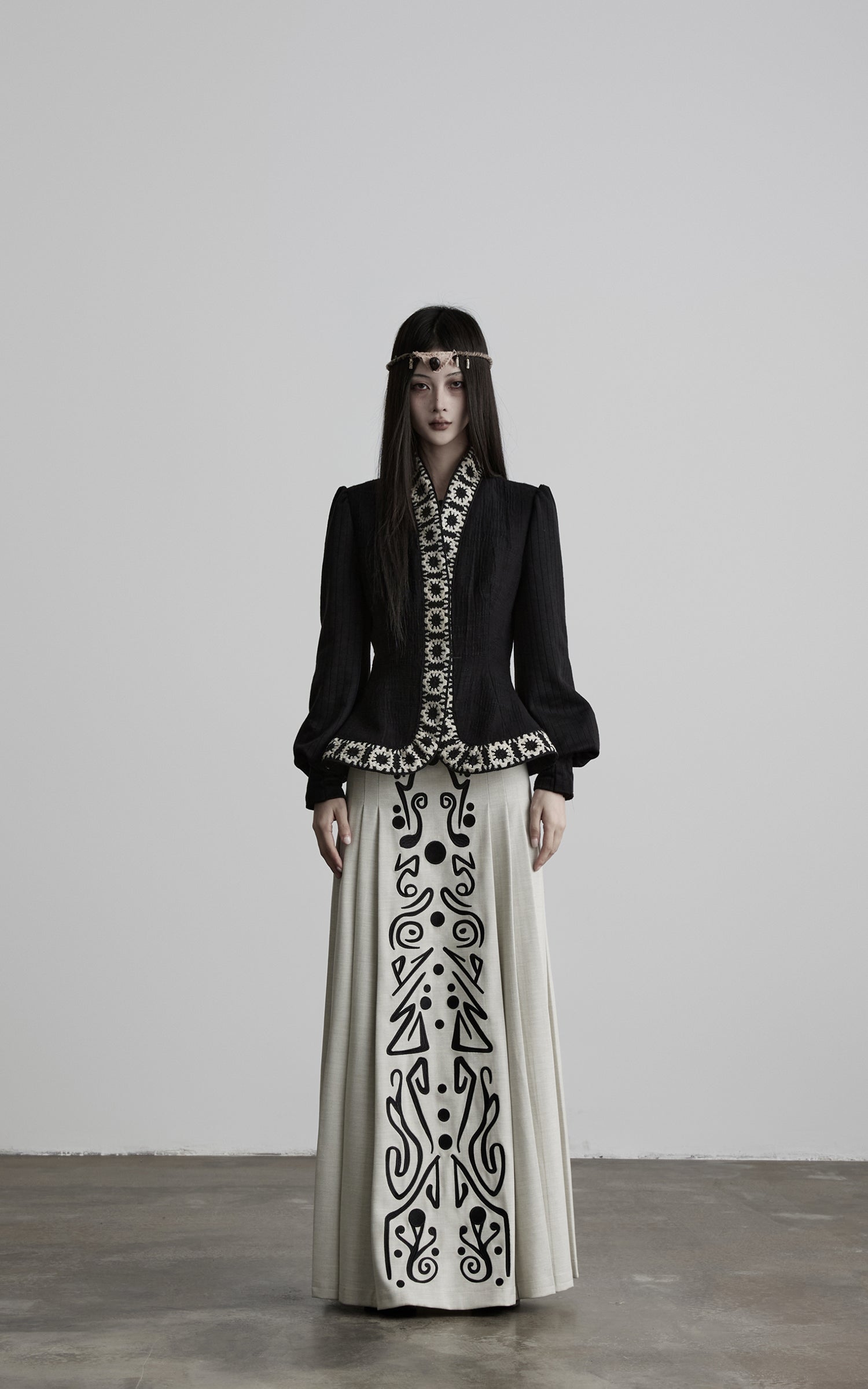 DOINDULGE Embroidered Panel Pleated Maxi Skirt