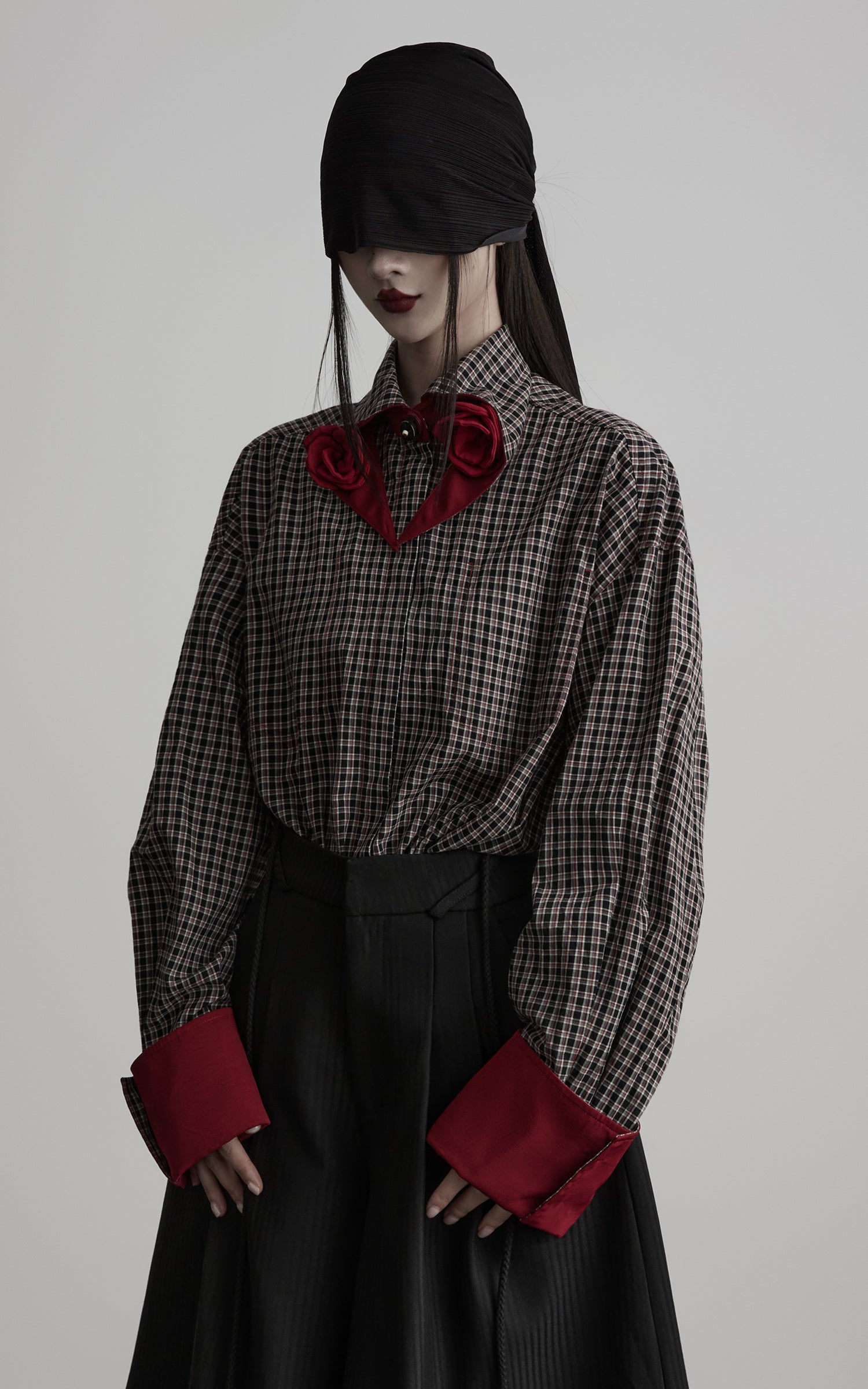 DOINDULGE Checked Rose Detail Loose Shirt