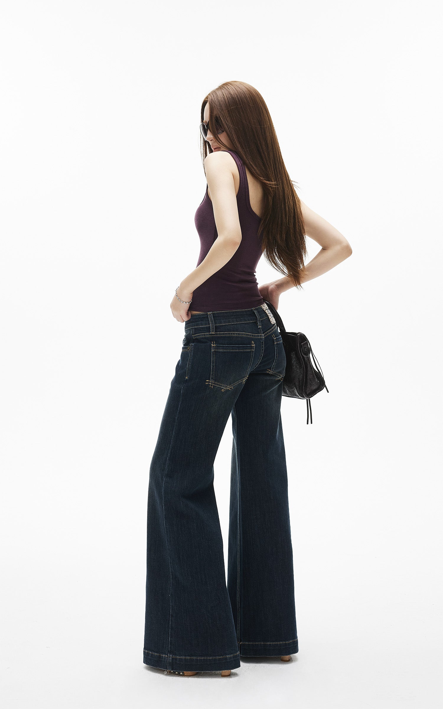 IAMXIAA ローライズフィットフレアジーンズ