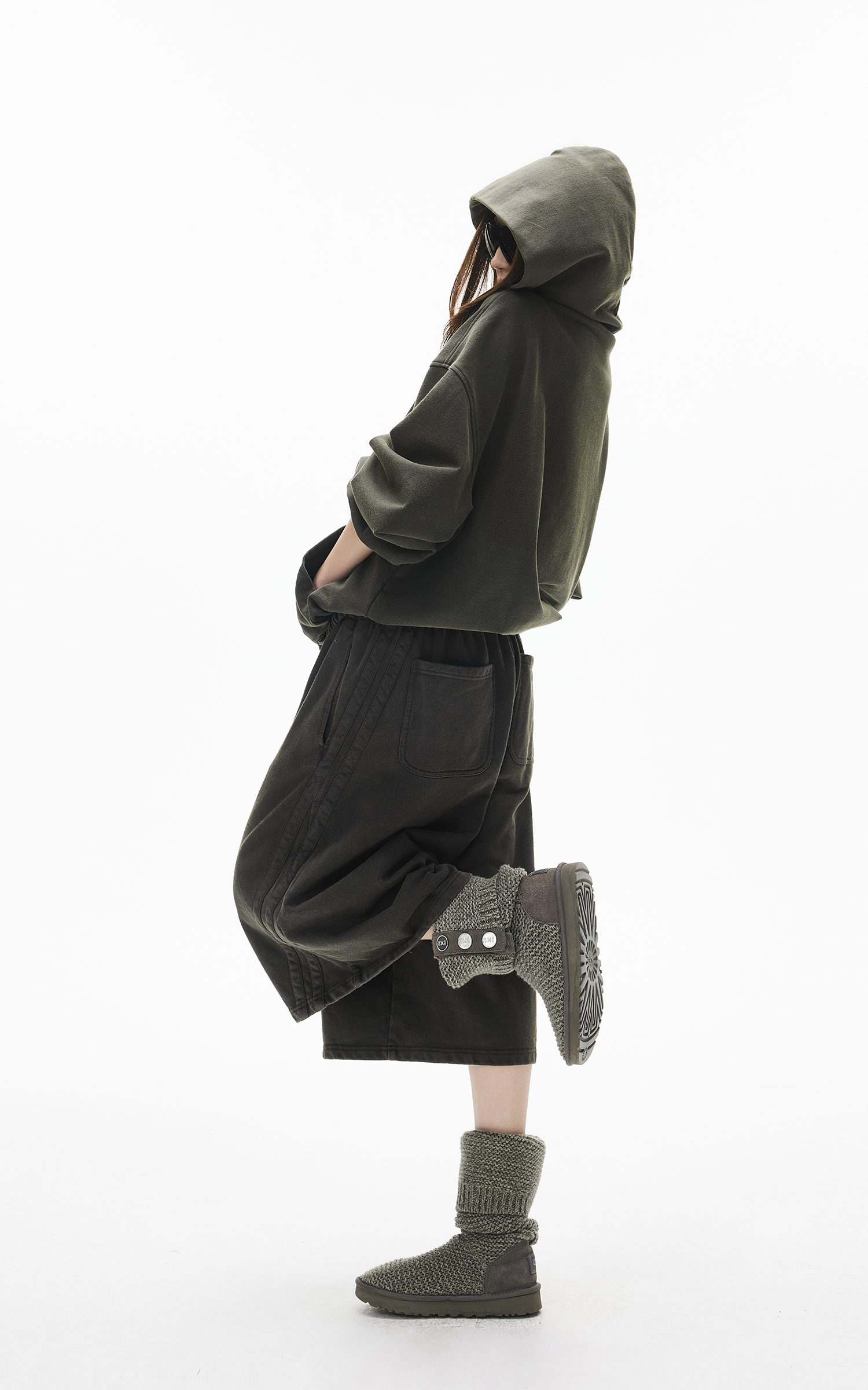 IAMXIAA 빈티지 워시 집업 후디 &amp; 크롭트 스웨트팬츠 세트