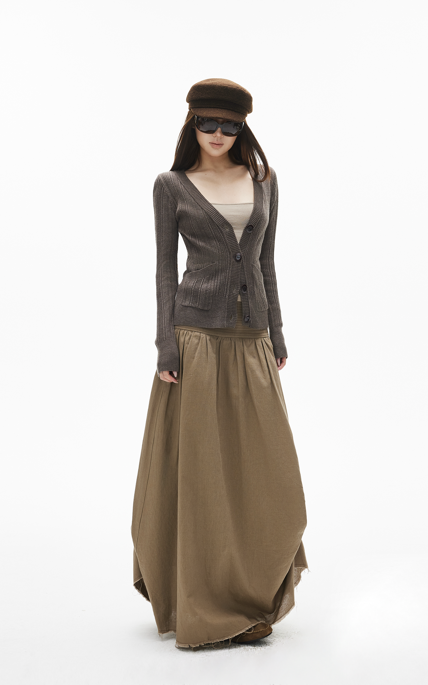 Cardigan en maille ajusté à côtes, col en V profond