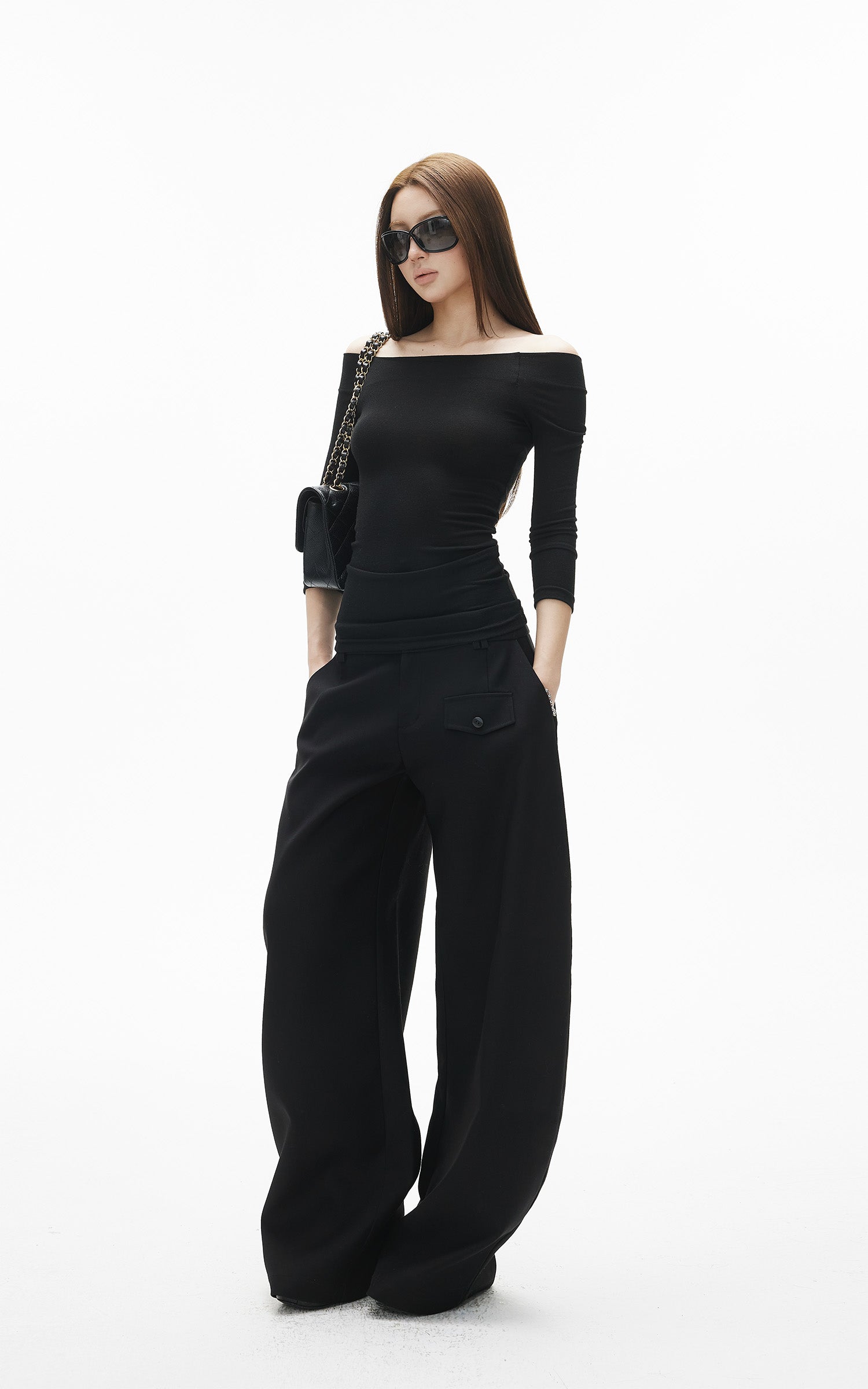 IAMXIAA オフショルダー フィットニット ロングスリーブ トップ