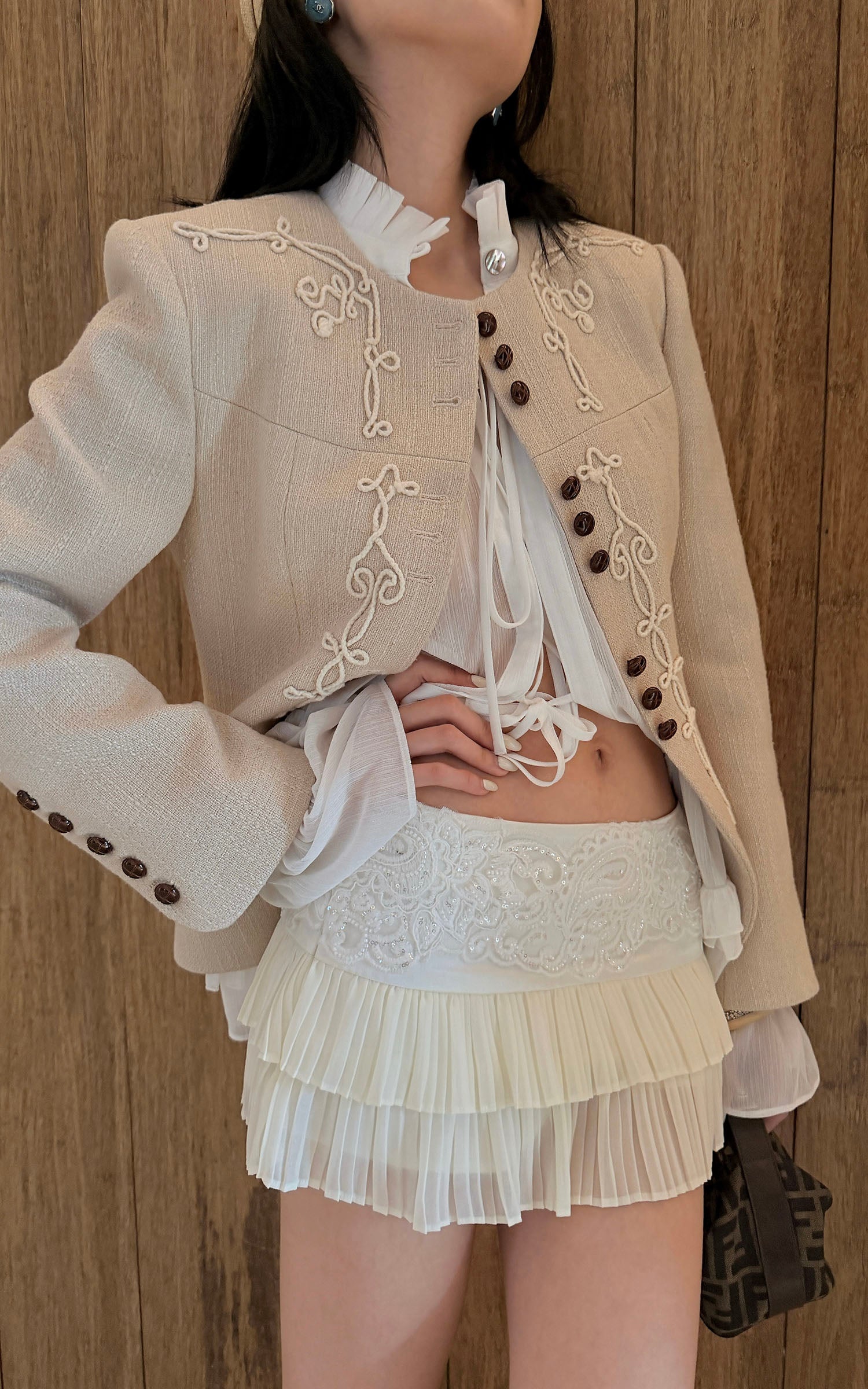 Hydrae Embroidered Fitted Blazer Structured Waist Cropped Jacket Vintage Inspired Tailored Top