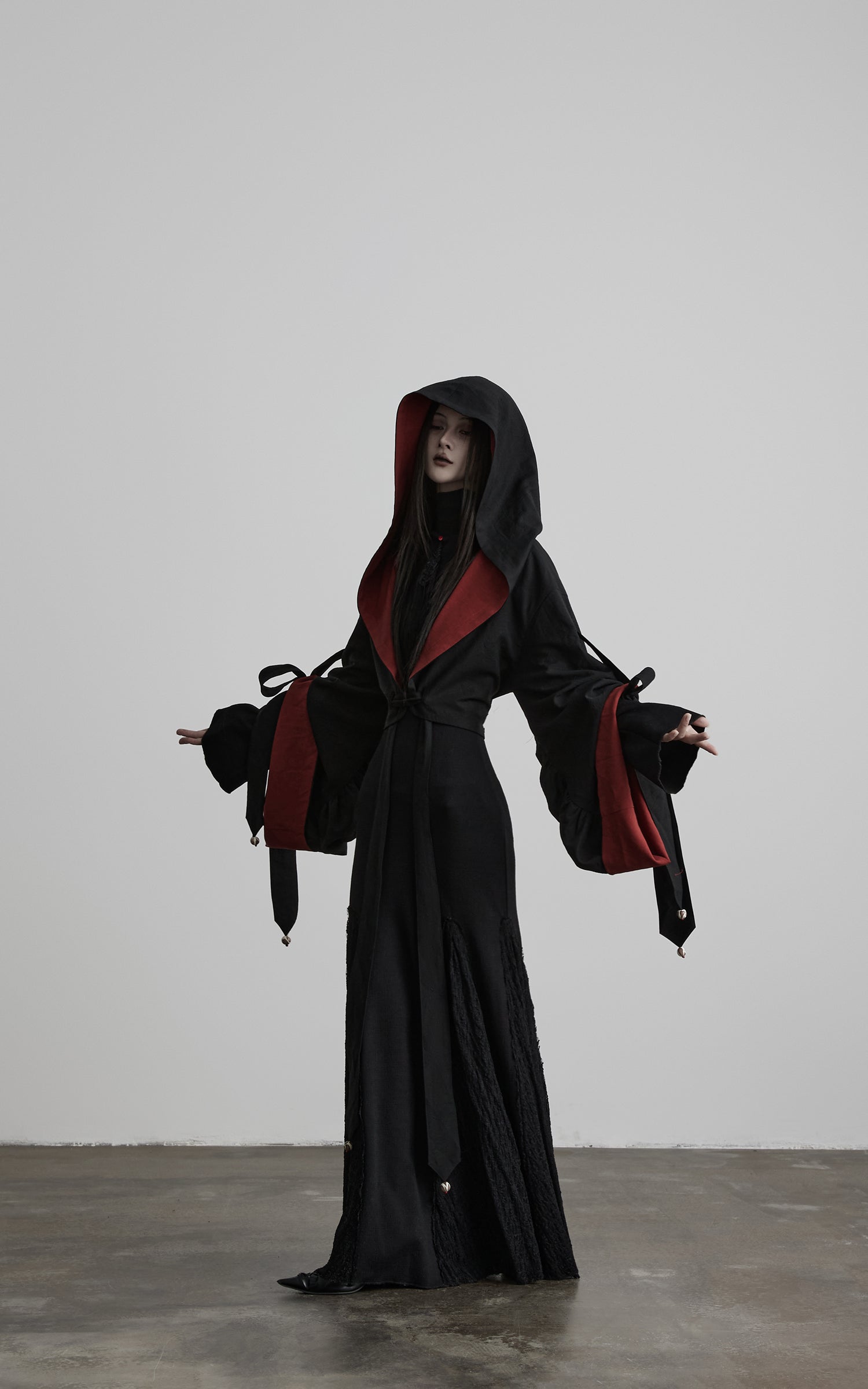 DOINDULGE Reversible Two-Tone Hooded Tie-Detail Jacket