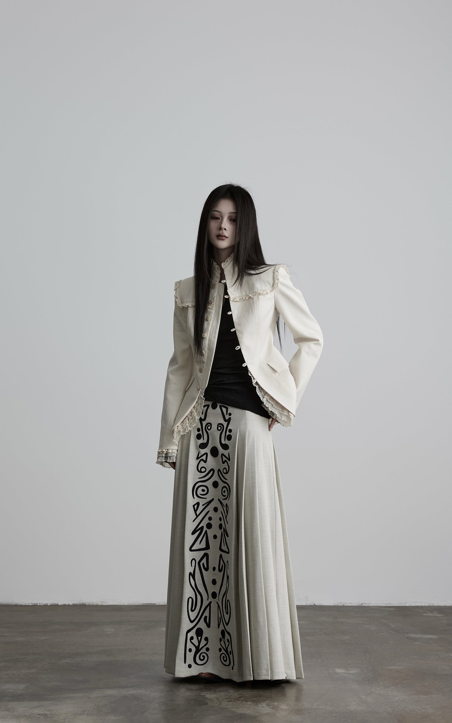 DOINDULGE Lace-Trim High-Neck Fitted Jacket