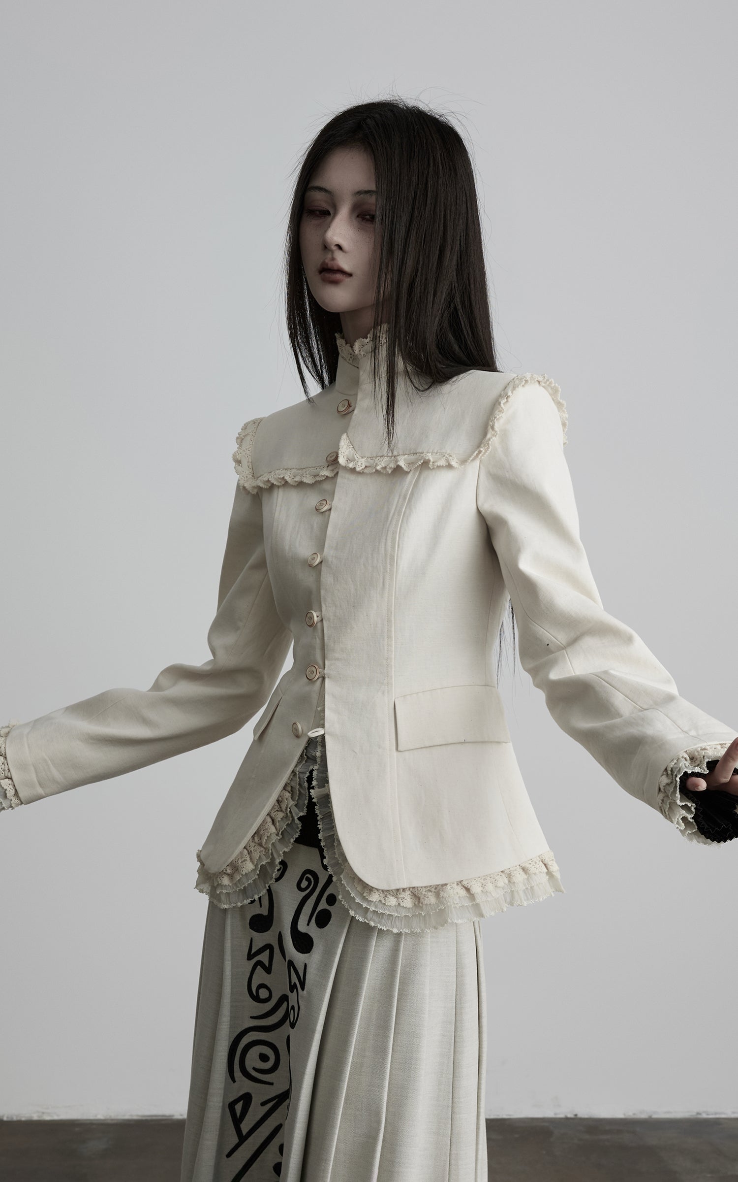 DOINDULGE Lace-Trim High-Neck Fitted Jacket