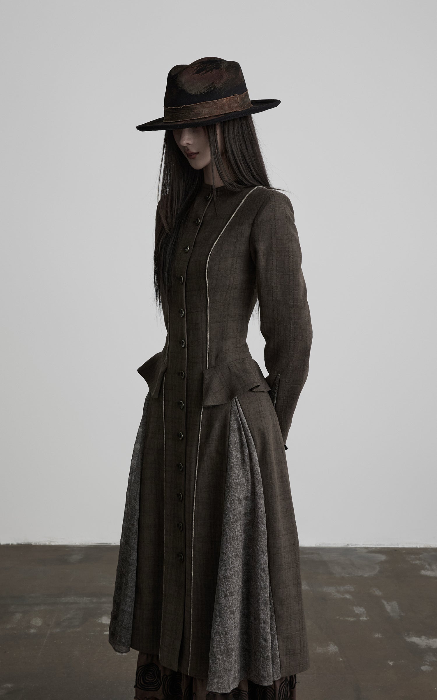 DOINDULGE Deconstructed Stand-Collar Paneled Trench Coat