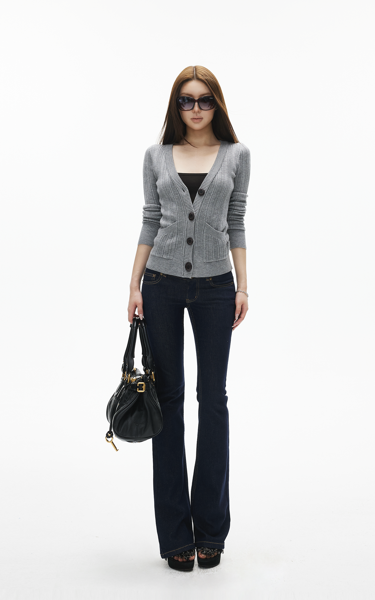 Cardigan en maille ajusté à côtes, col en V profond