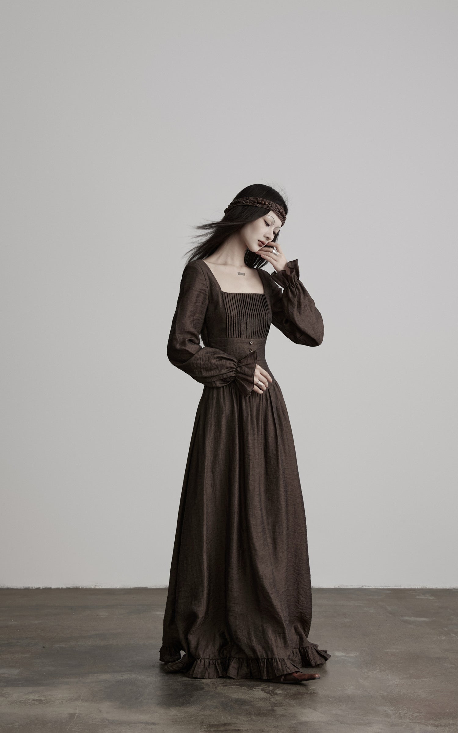 DOINDULGE Pleated Corset Waist Long Sleeve Maxi Dress