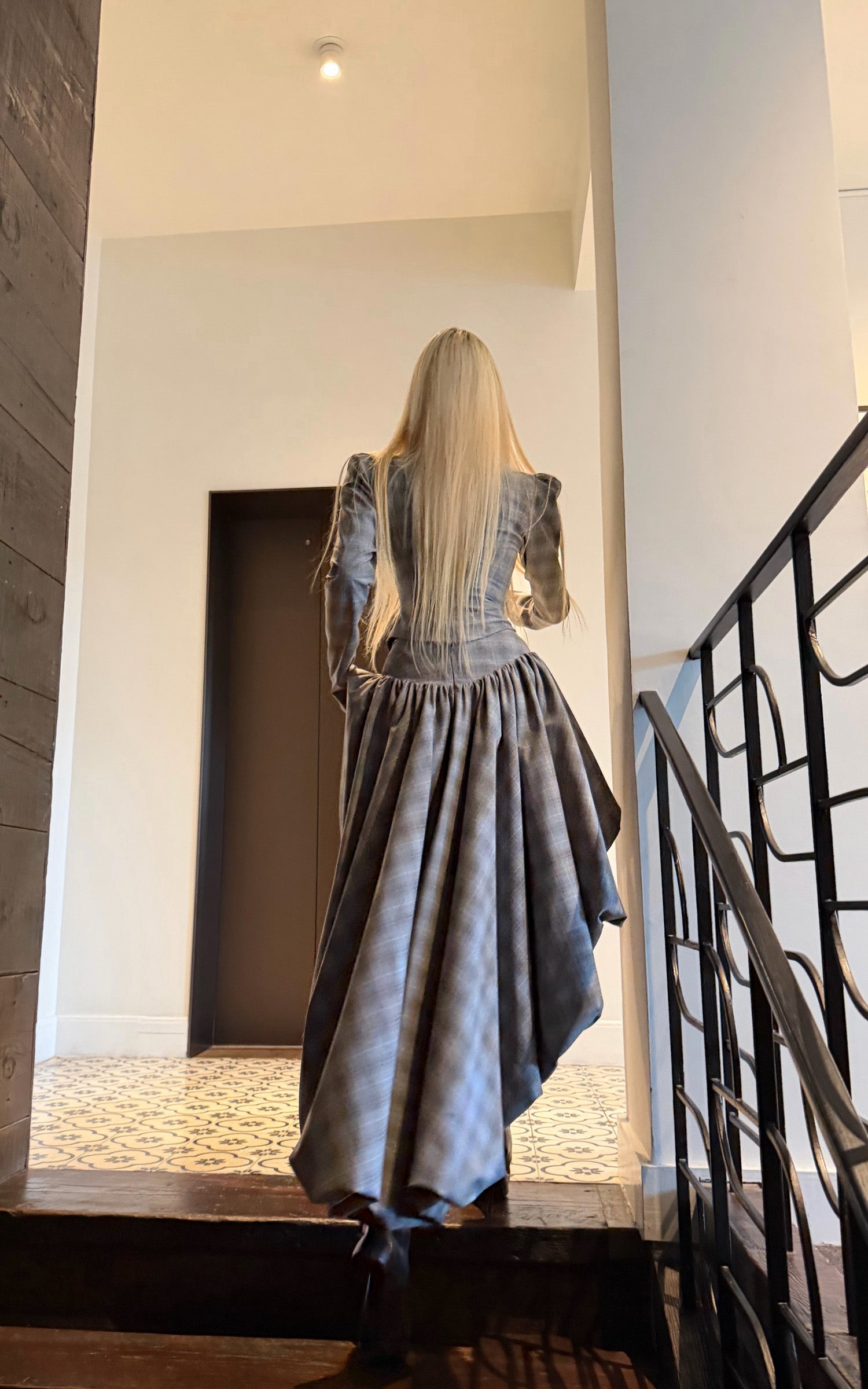 Rase le sol Plaid Tie-Front Top &amp; Asymmetric Layered Skirt Set