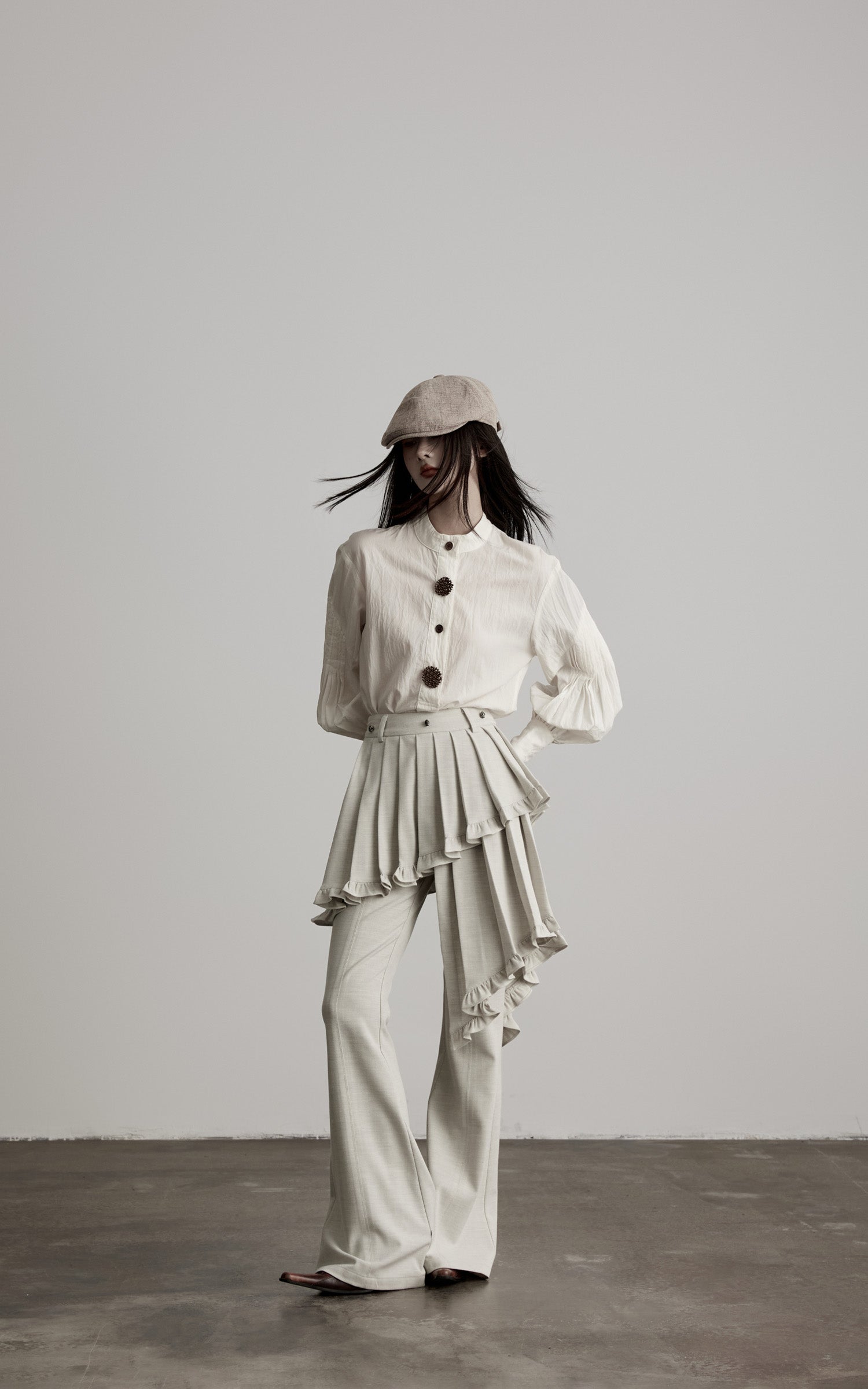 DOINDULGE Layered Pleated Panel Flared Trousers