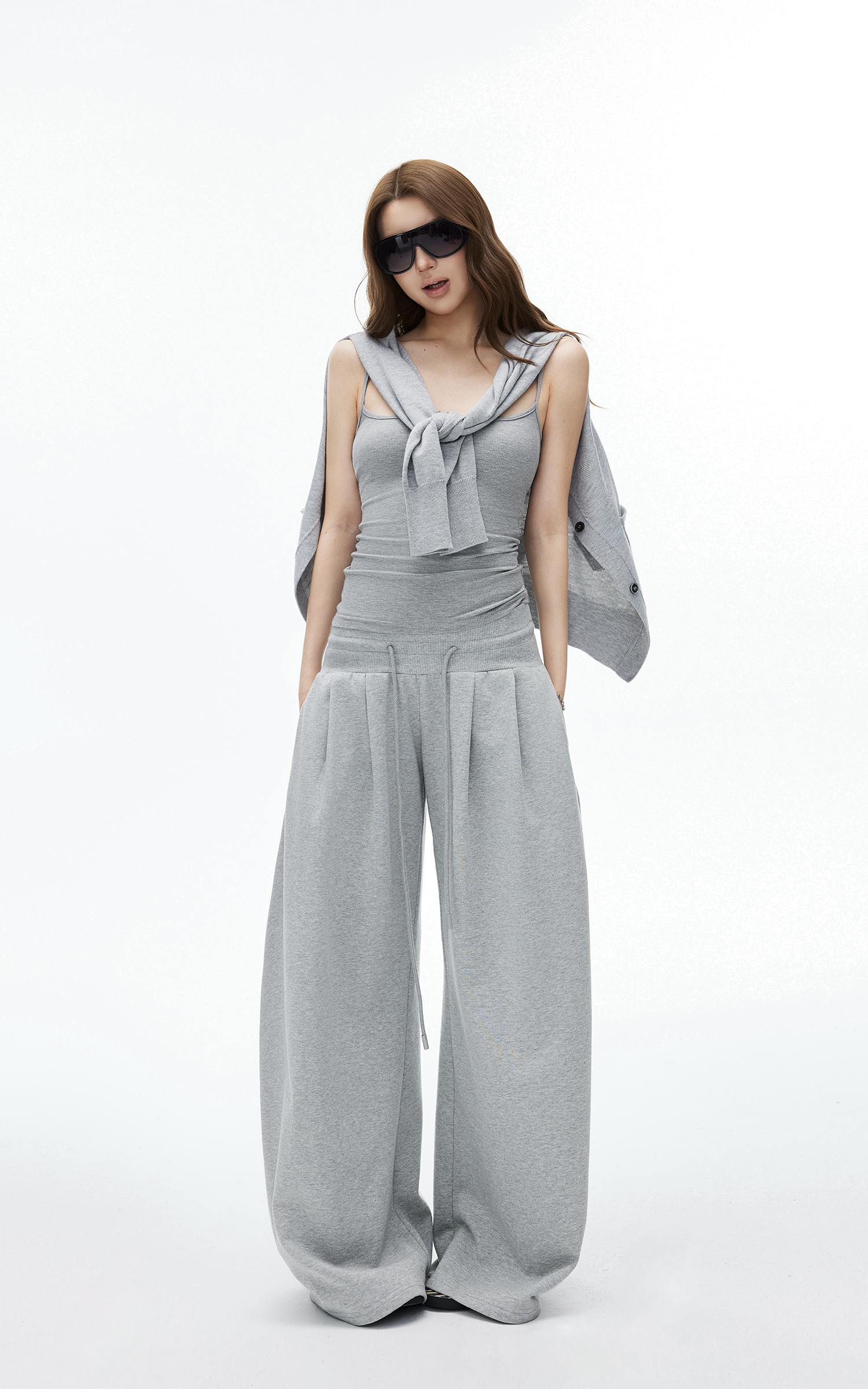 IAMXIAA Ribbed Button Fitted Camisole Top