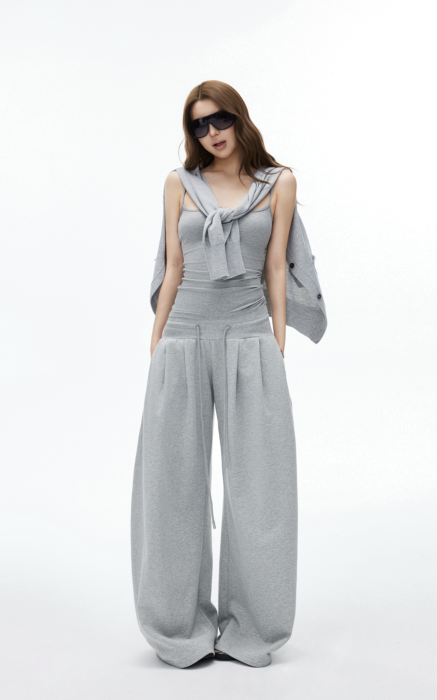 IAMXIAA Low-Rise Drawstring Wide-Leg Pants