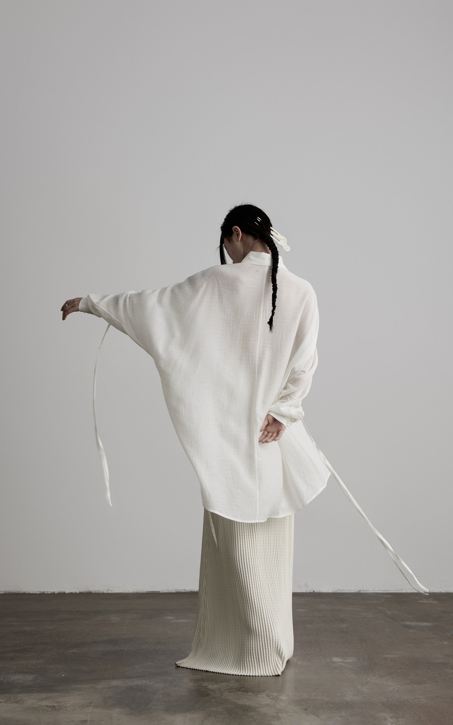 DOINDULGE Draped Batwing Sleeve Drawstring Shirt