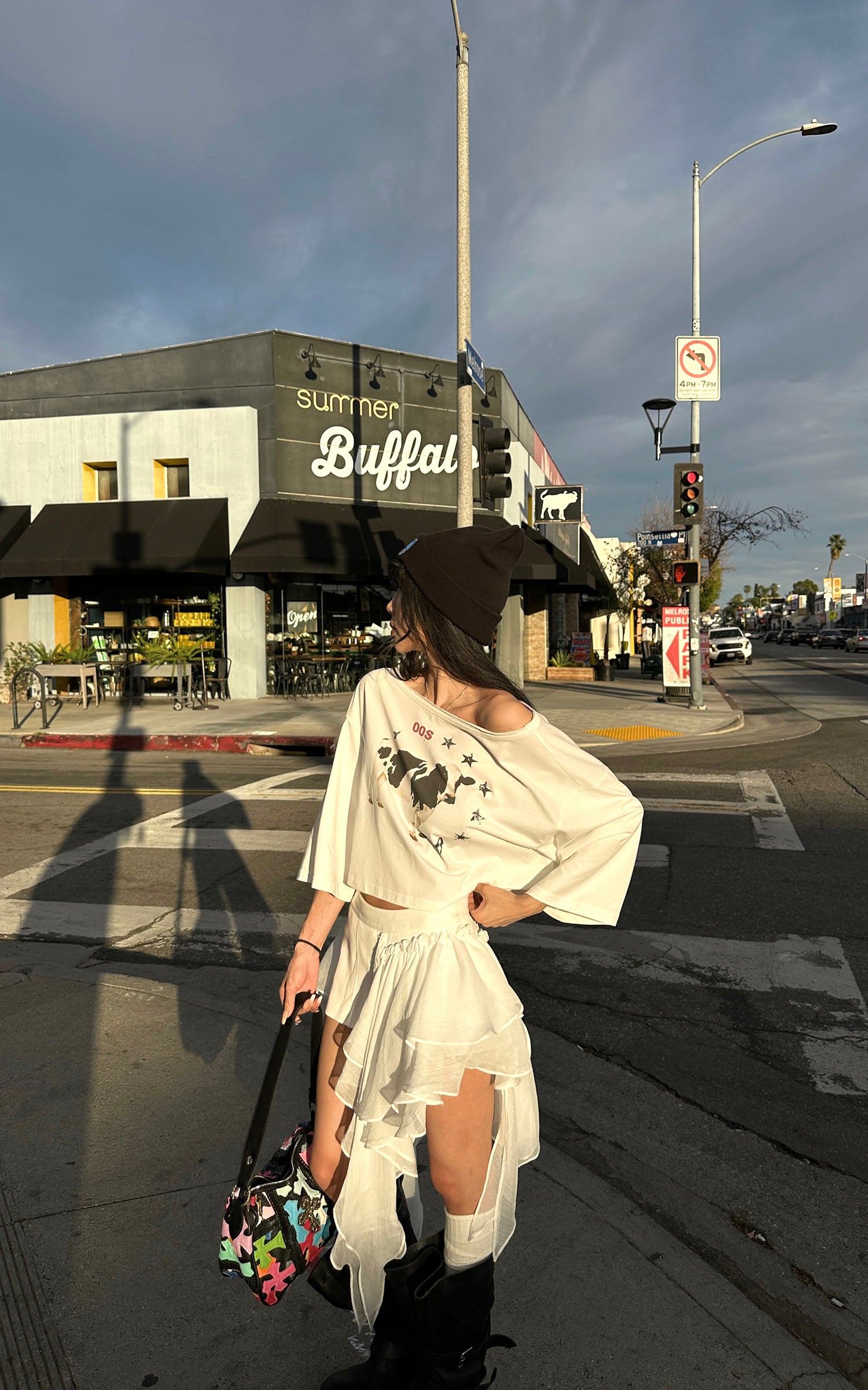 WARDEN EDGE Asymmetric Graphic Cropped Top Loose Off Shoulder Tee