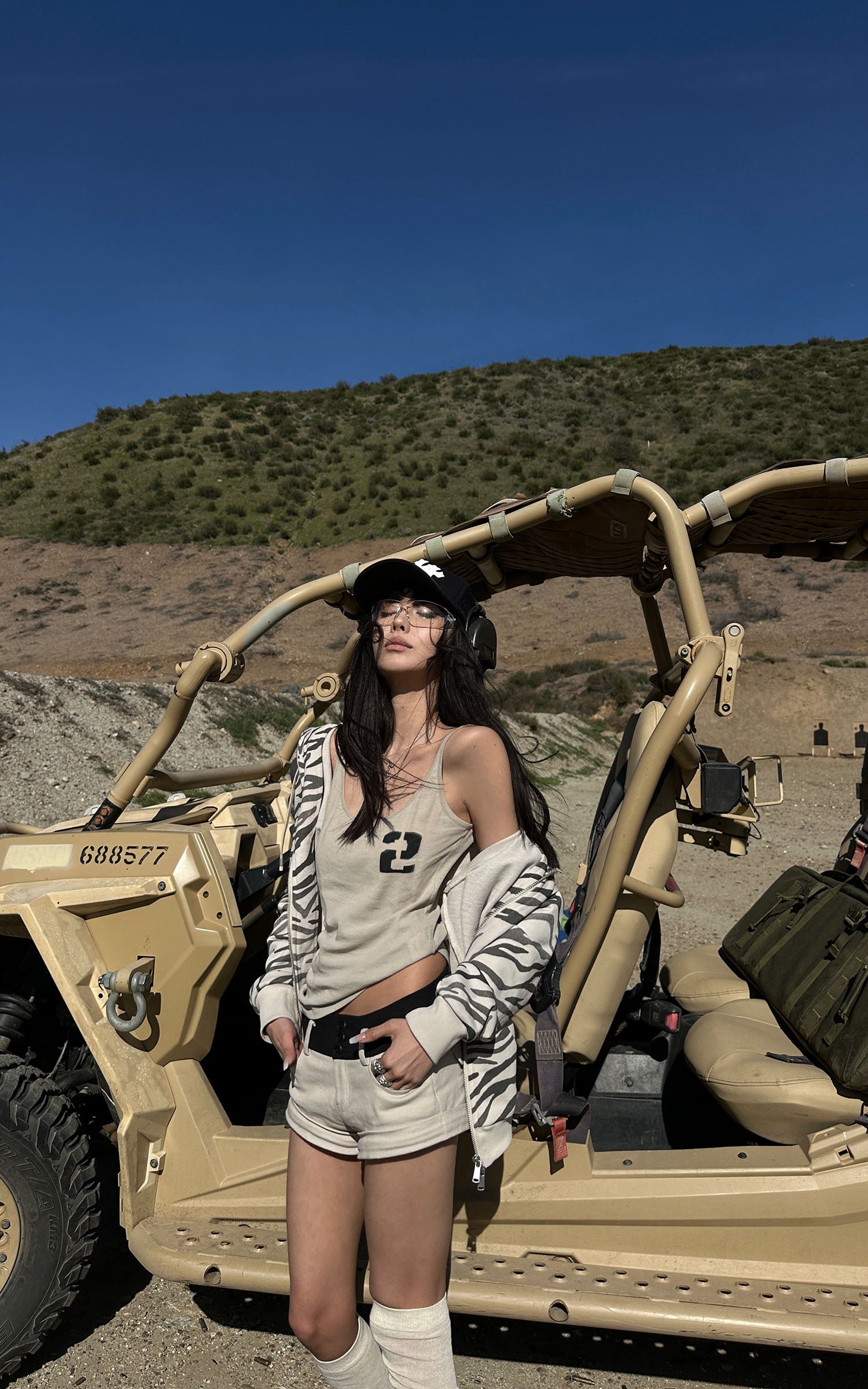 WARDEN EDGE Zebra Print Zip-Up Hoodie