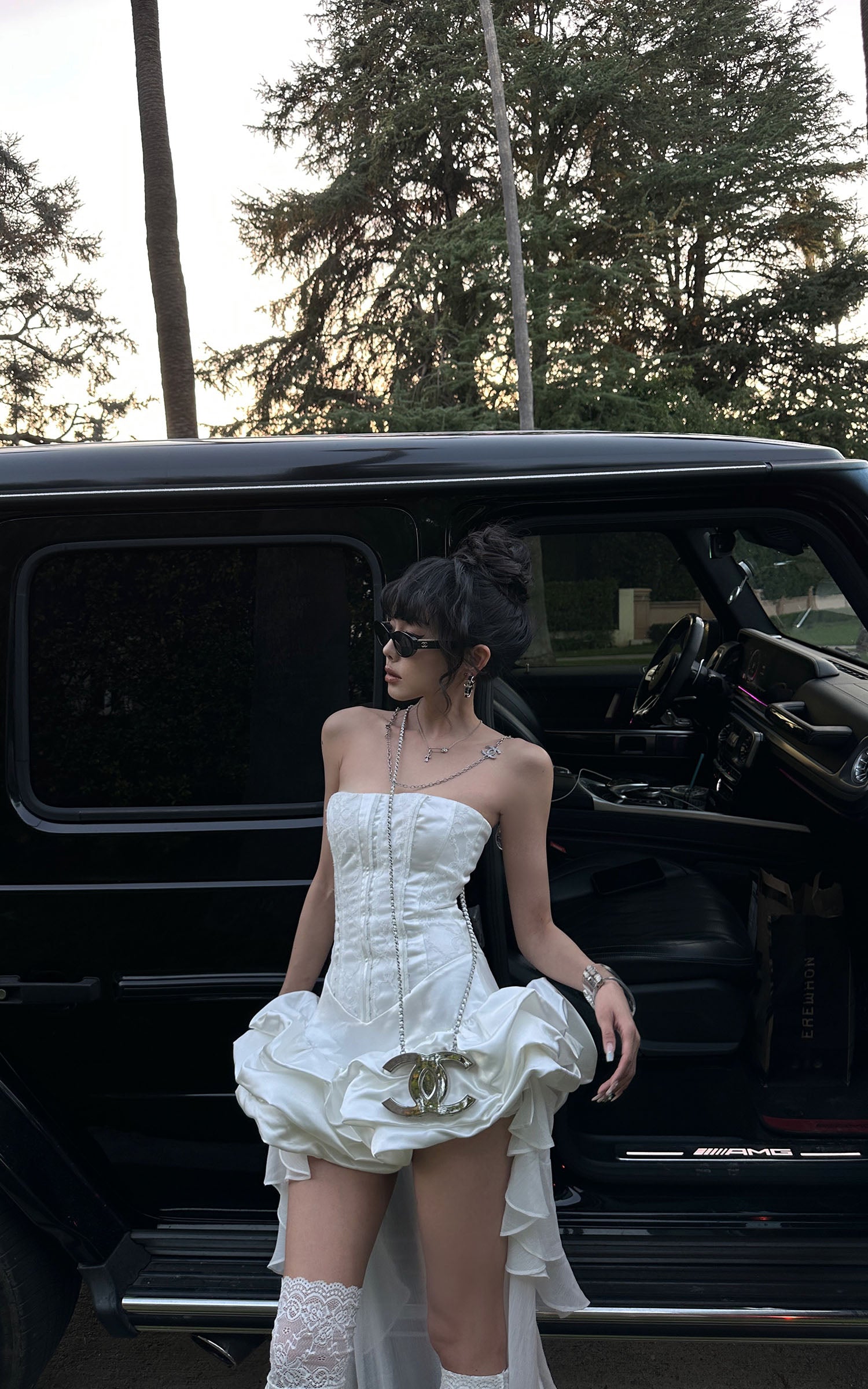 WARDEN EDGE Corset Ruffle Layered Asymmetric Dress