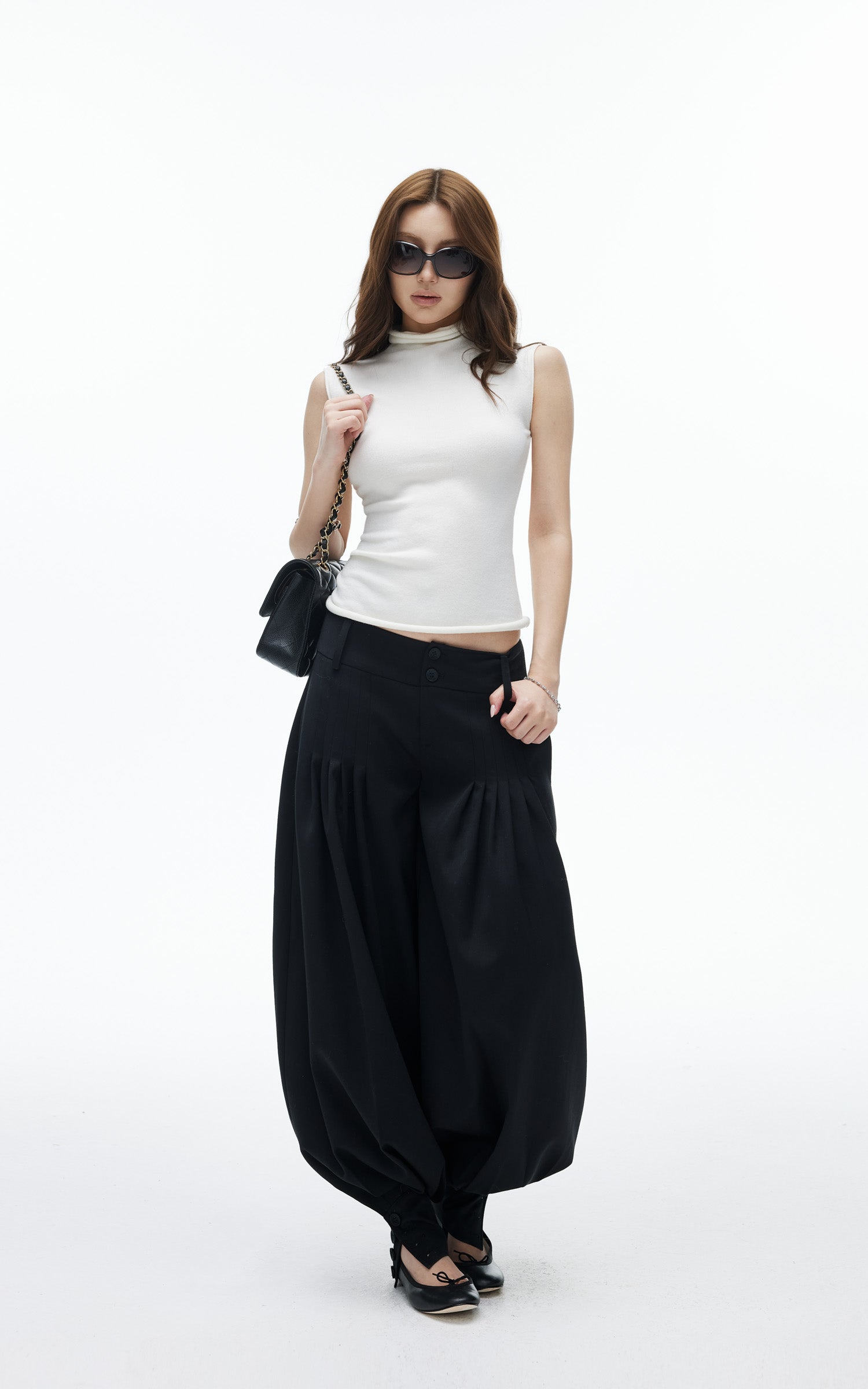 IAMXIAA ハイネックフィットスリーブレストップ