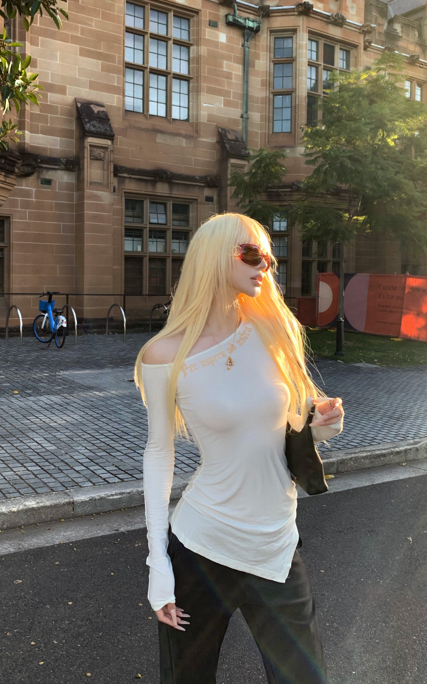 Rase le sol Asymmetric Off-Shoulder Ruched Long Sleeve Top