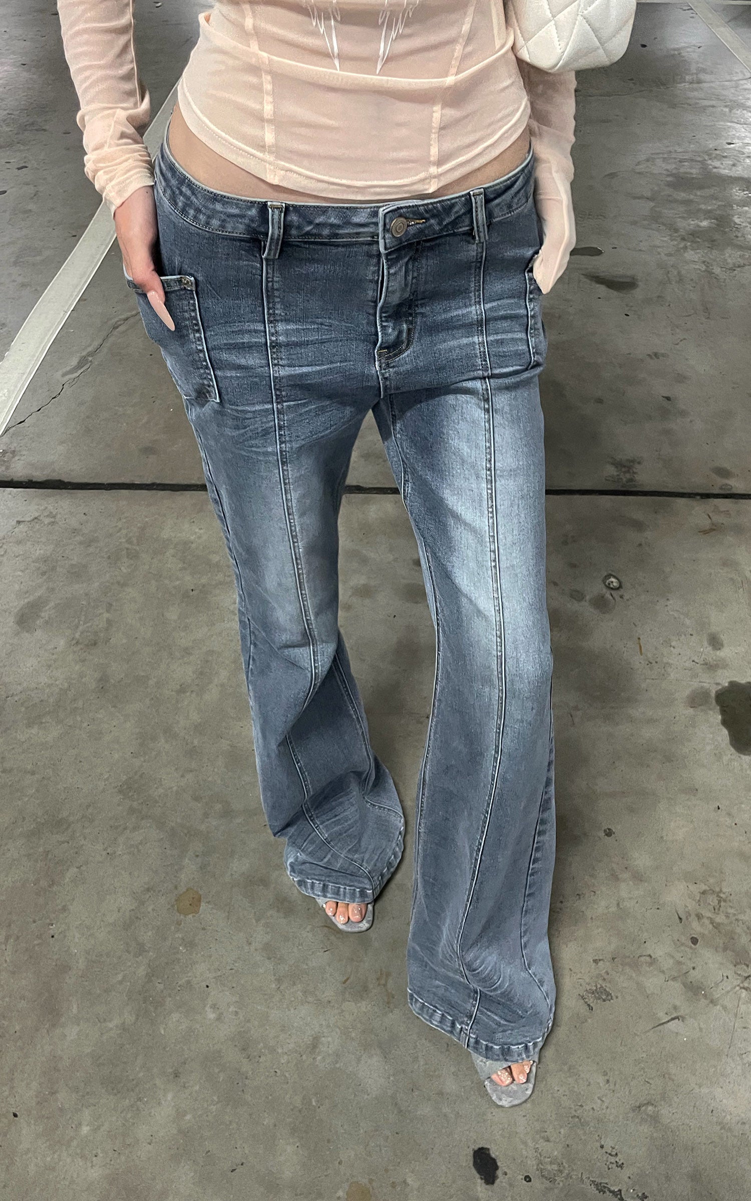 Rase le sol Structured Seam Flared Denim Pants