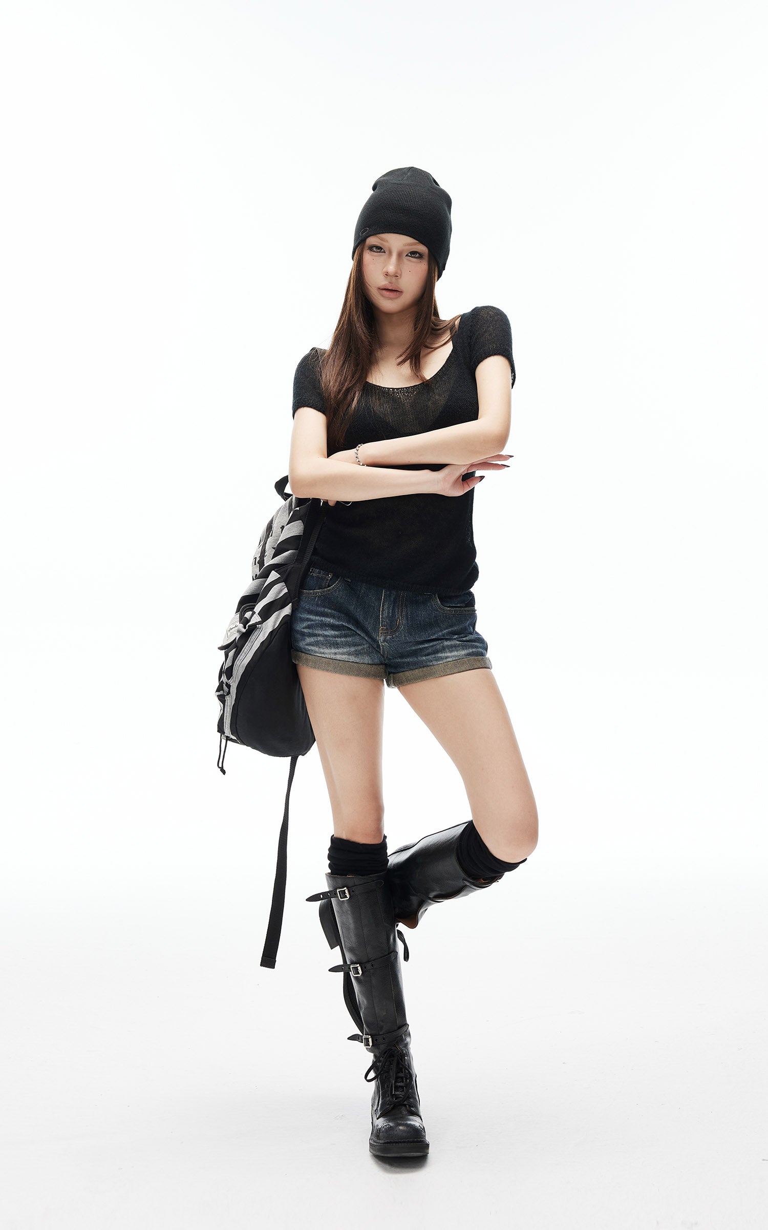 IAMXIAA Sheer Knit Scoop Neck Fitted Tee