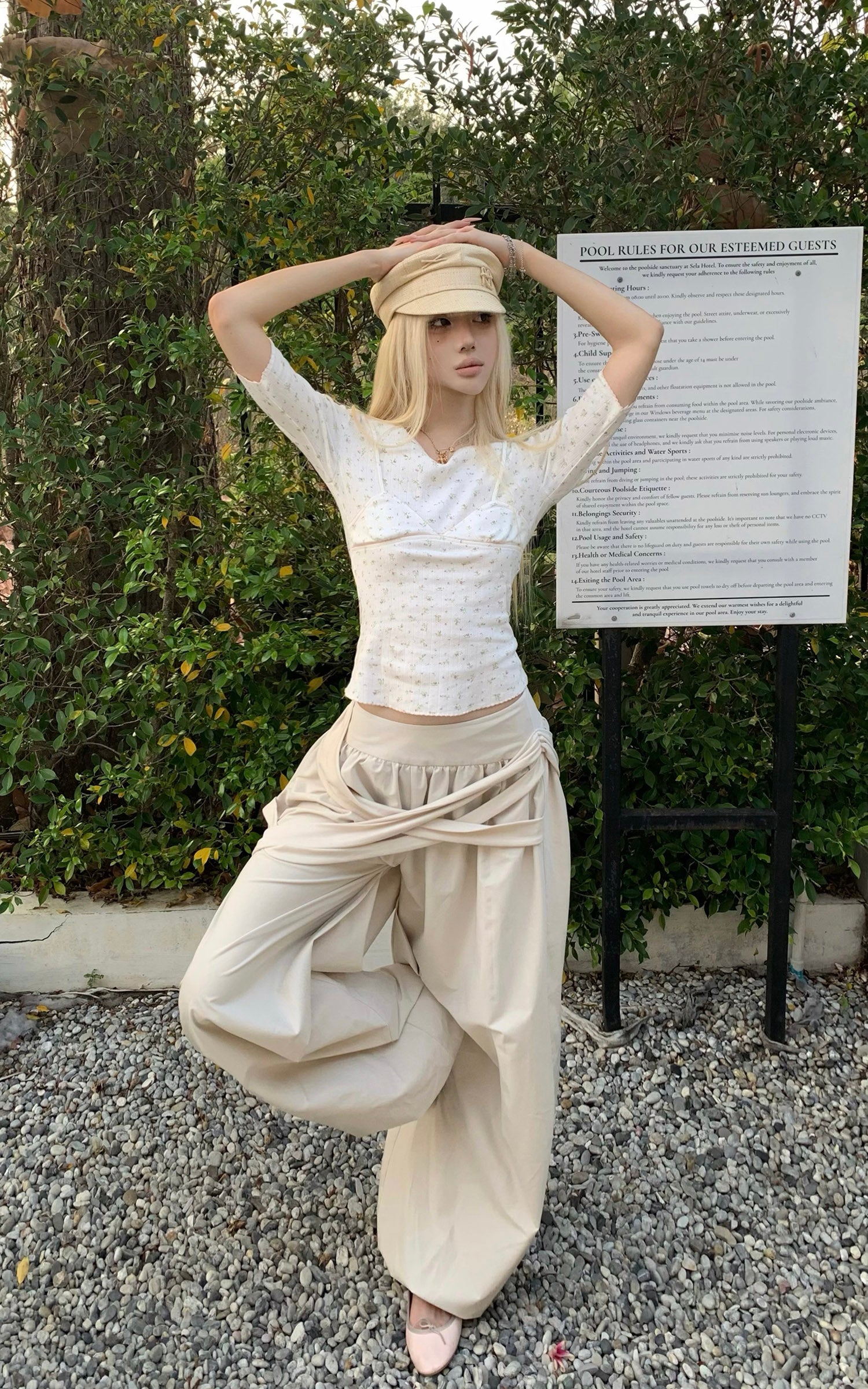 Rase le sol Haut ajusté à corset fleuri
