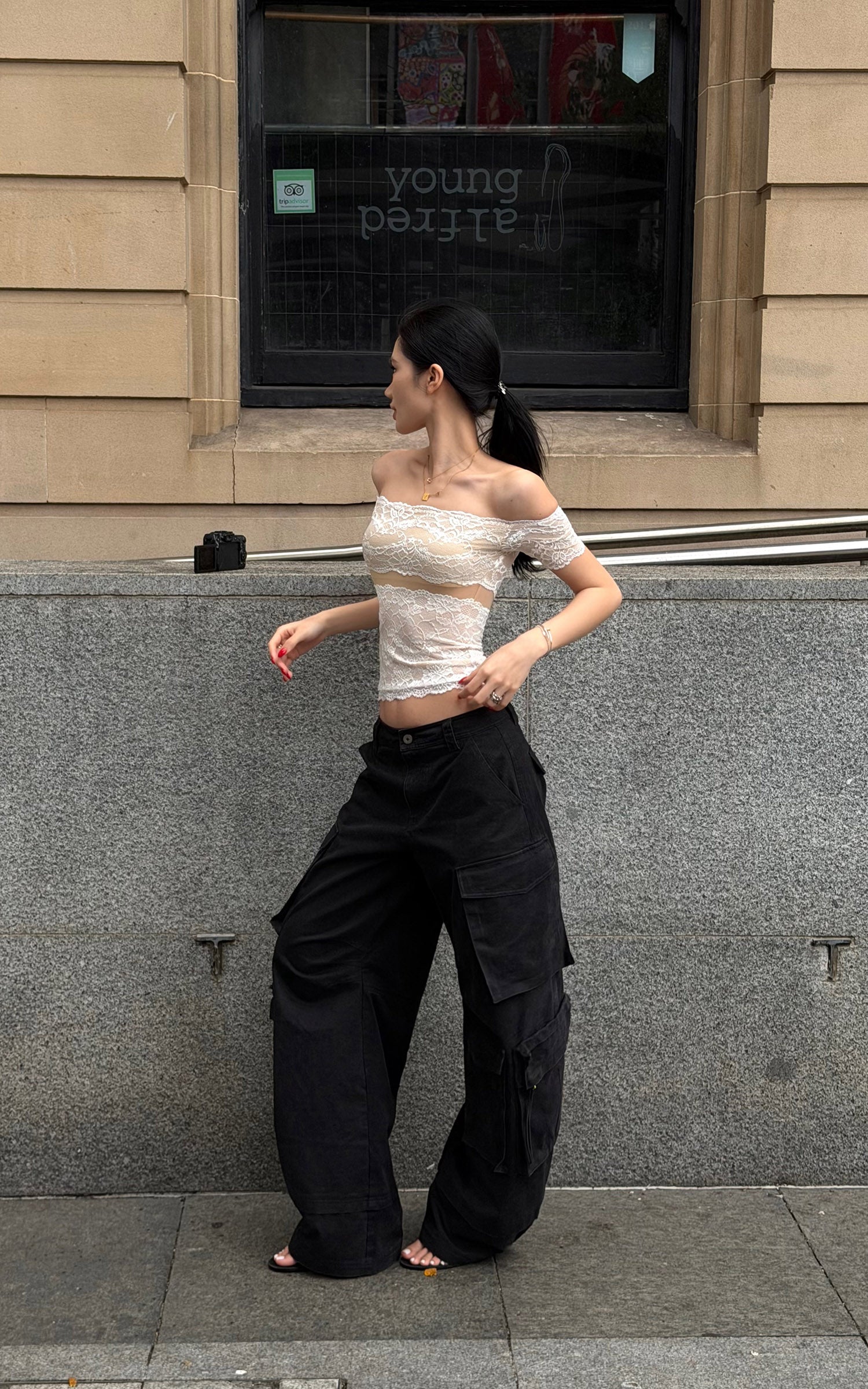 ROVENTE Off Shoulder Sheer Lace Fitted Top