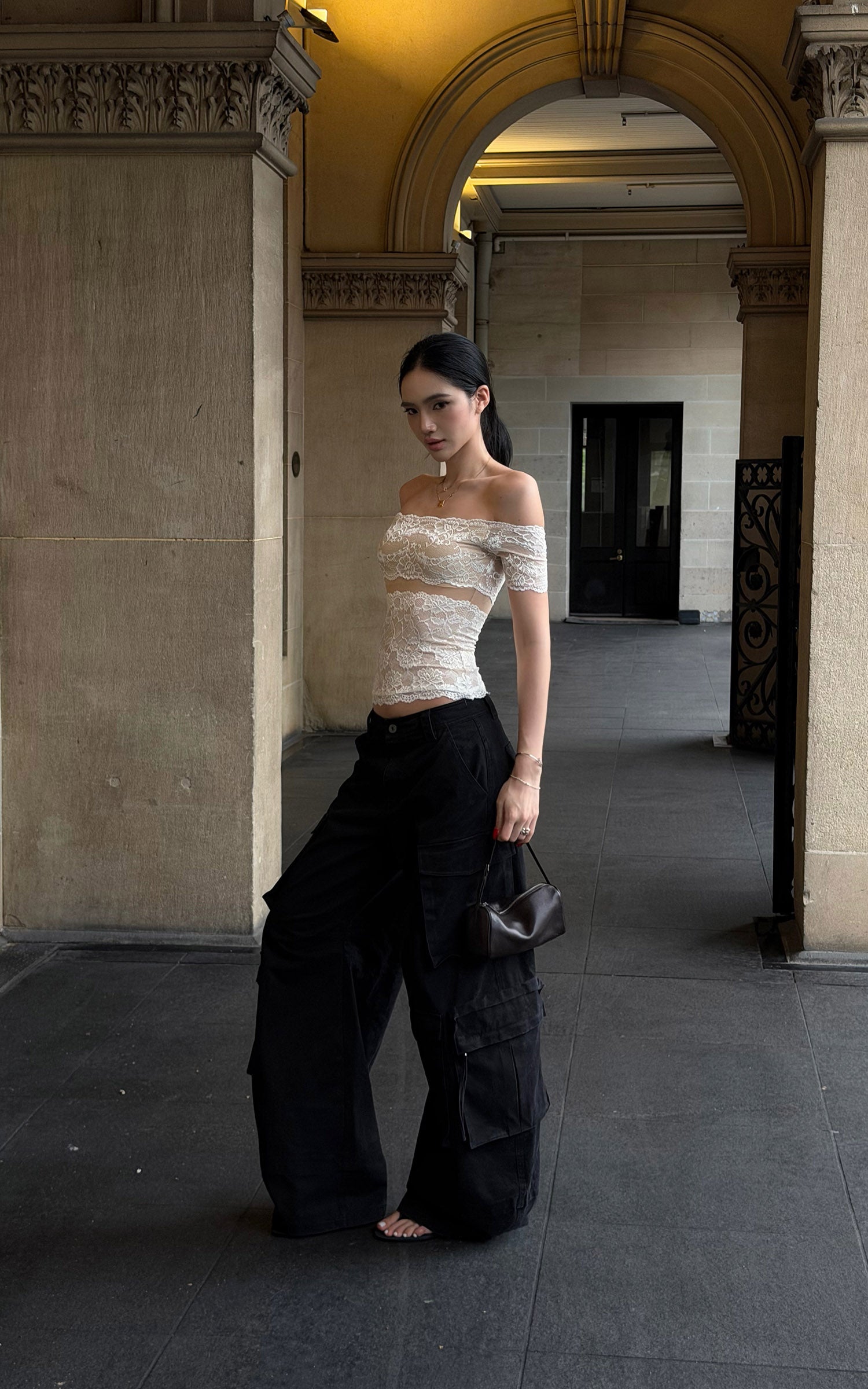 ROVENTE Off Shoulder Sheer Lace Fitted Top