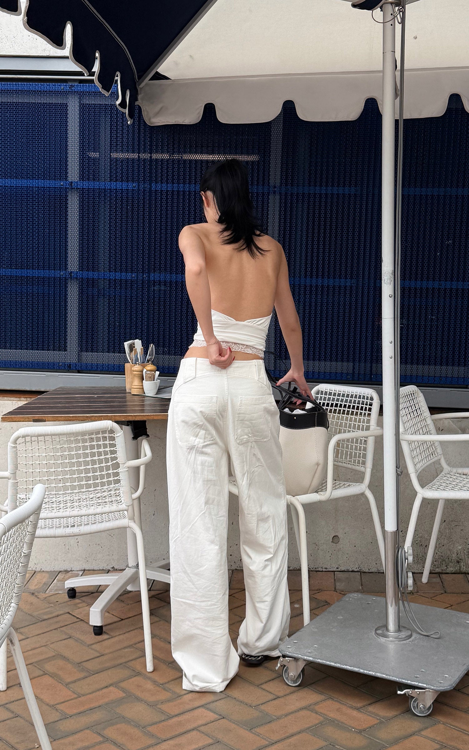 ROVENTE Halter Backless Lace Trim Fitted Top