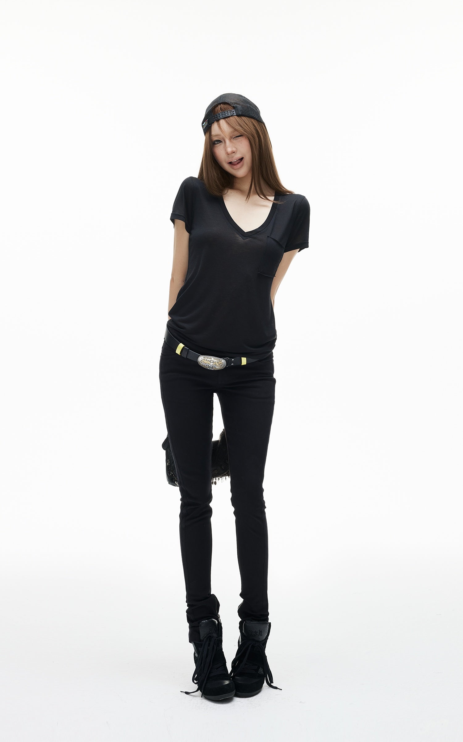 IAMXIAA T-shirt transparent à col en V avec poche