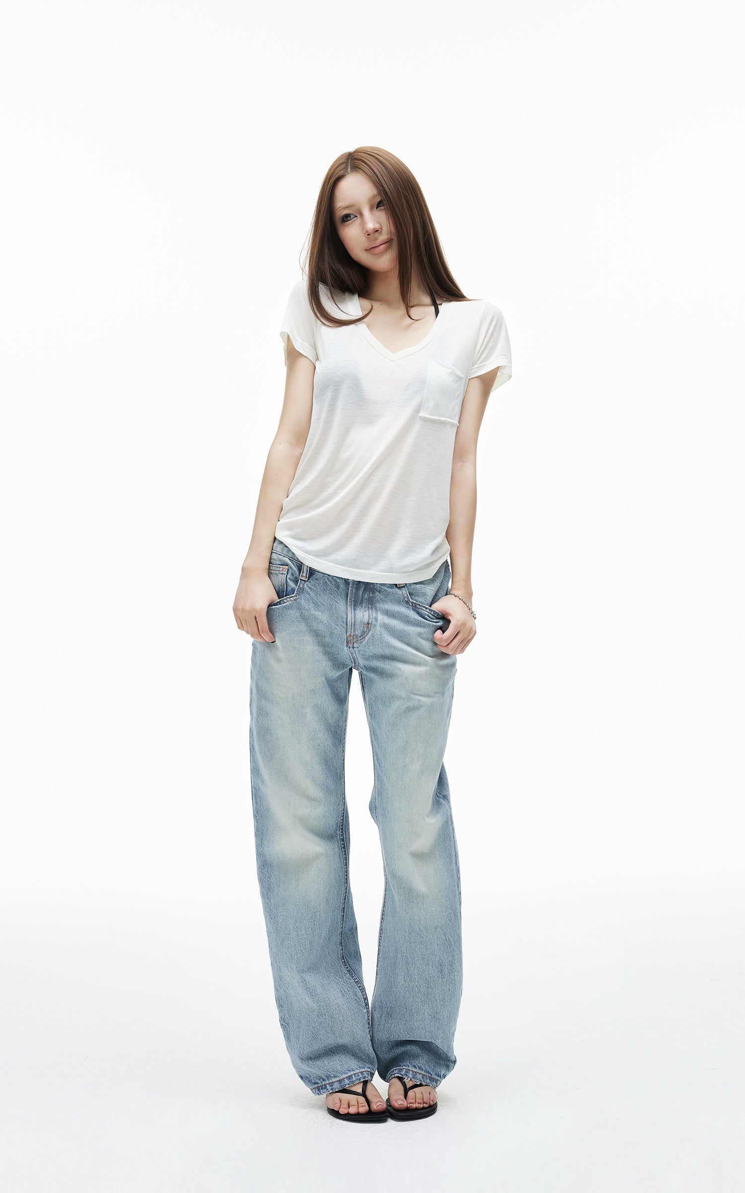 IAMXIAA ウォッシュド ローライズ ストレートレッグ ジーンズ