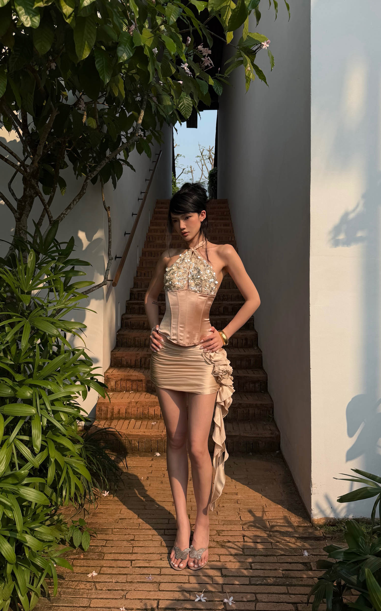 ROVENTE Ensemble Corset Dos-nu Orné &amp; Jupe Mini Froncée