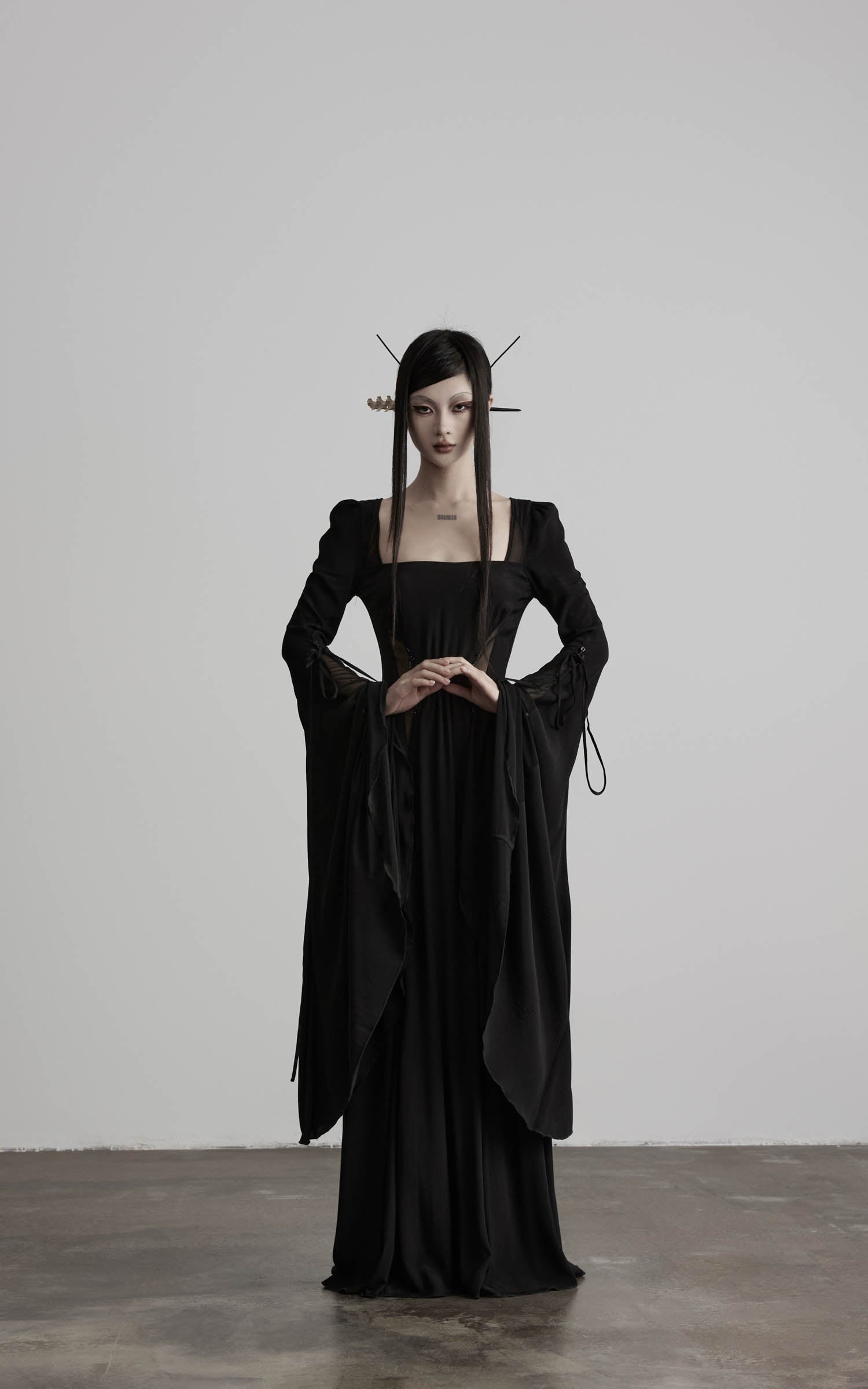 DOINDULGE Flare Sleeve Square Neck Maxi Dress