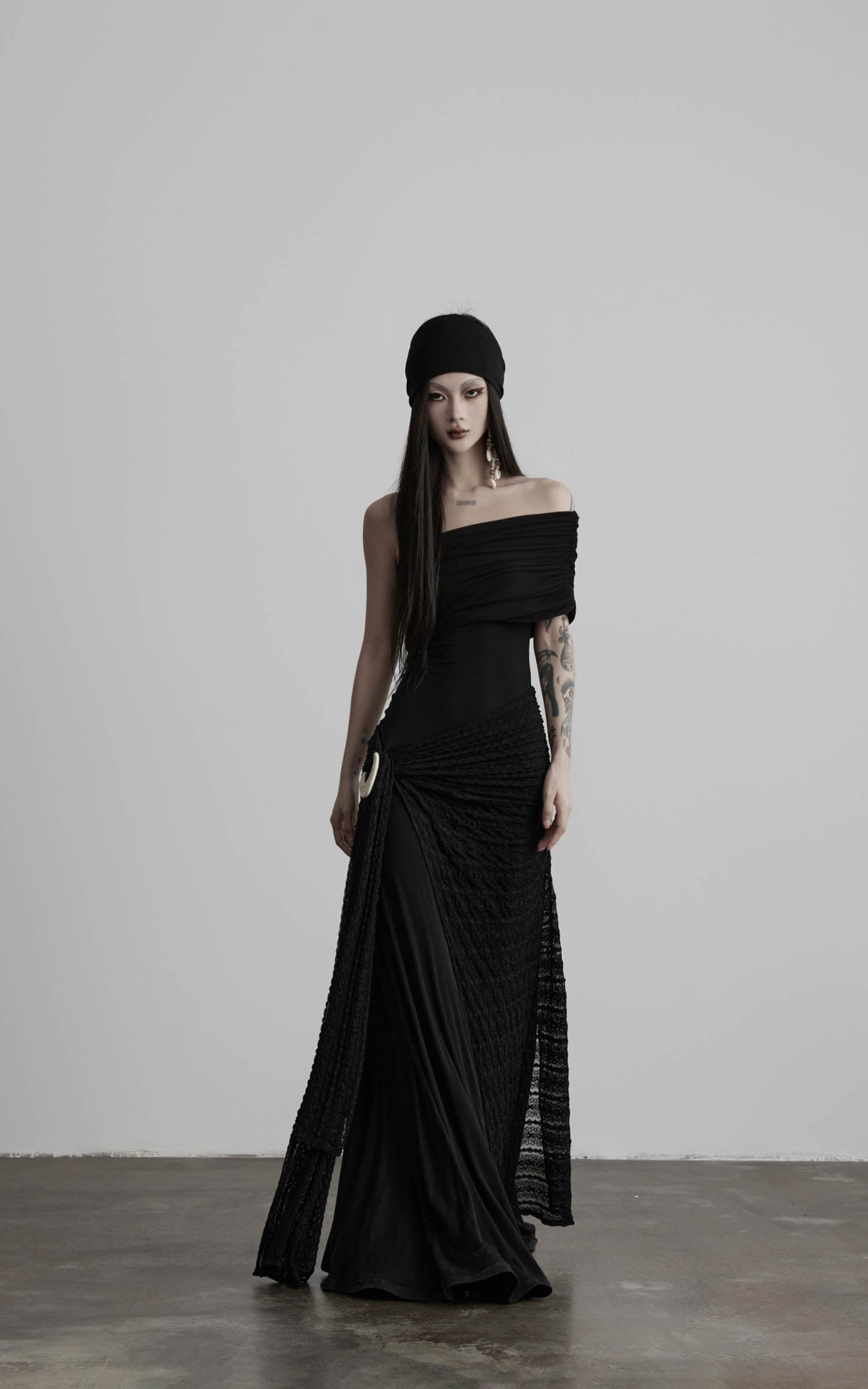 DOINDULGE Off-Shoulder Ruched Maxi Dress