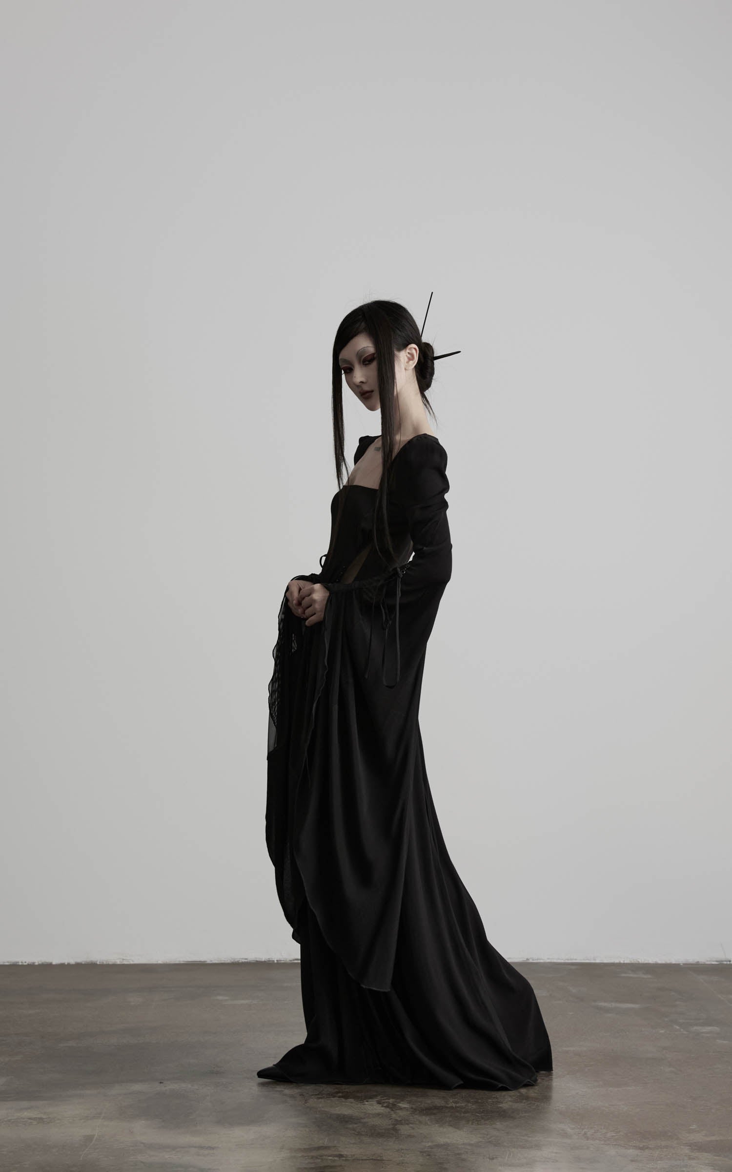 DOINDULGE Flare Sleeve Square Neck Maxi Dress