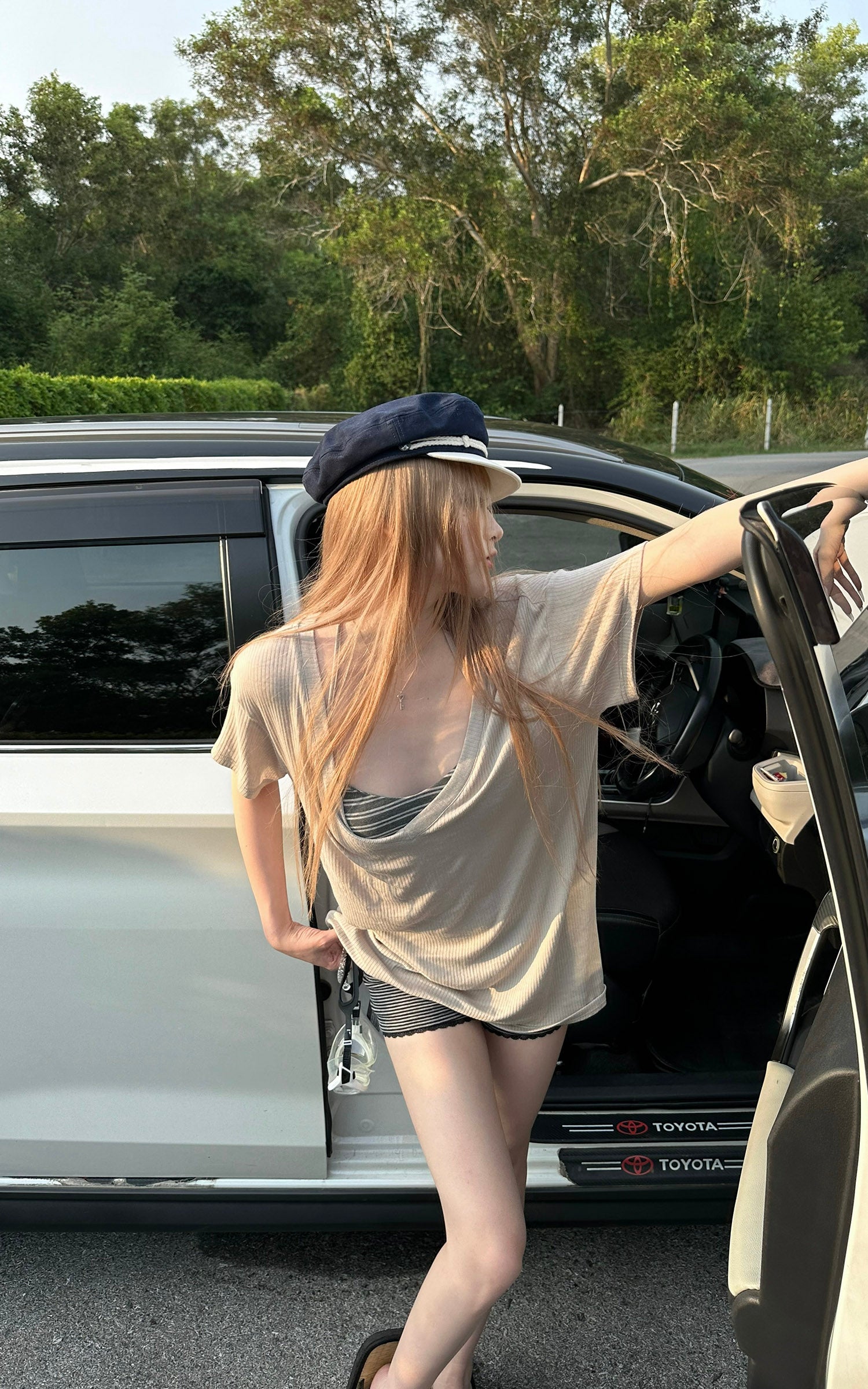 Rase le sol Tricot à rayures avec bordure en dentelle Short