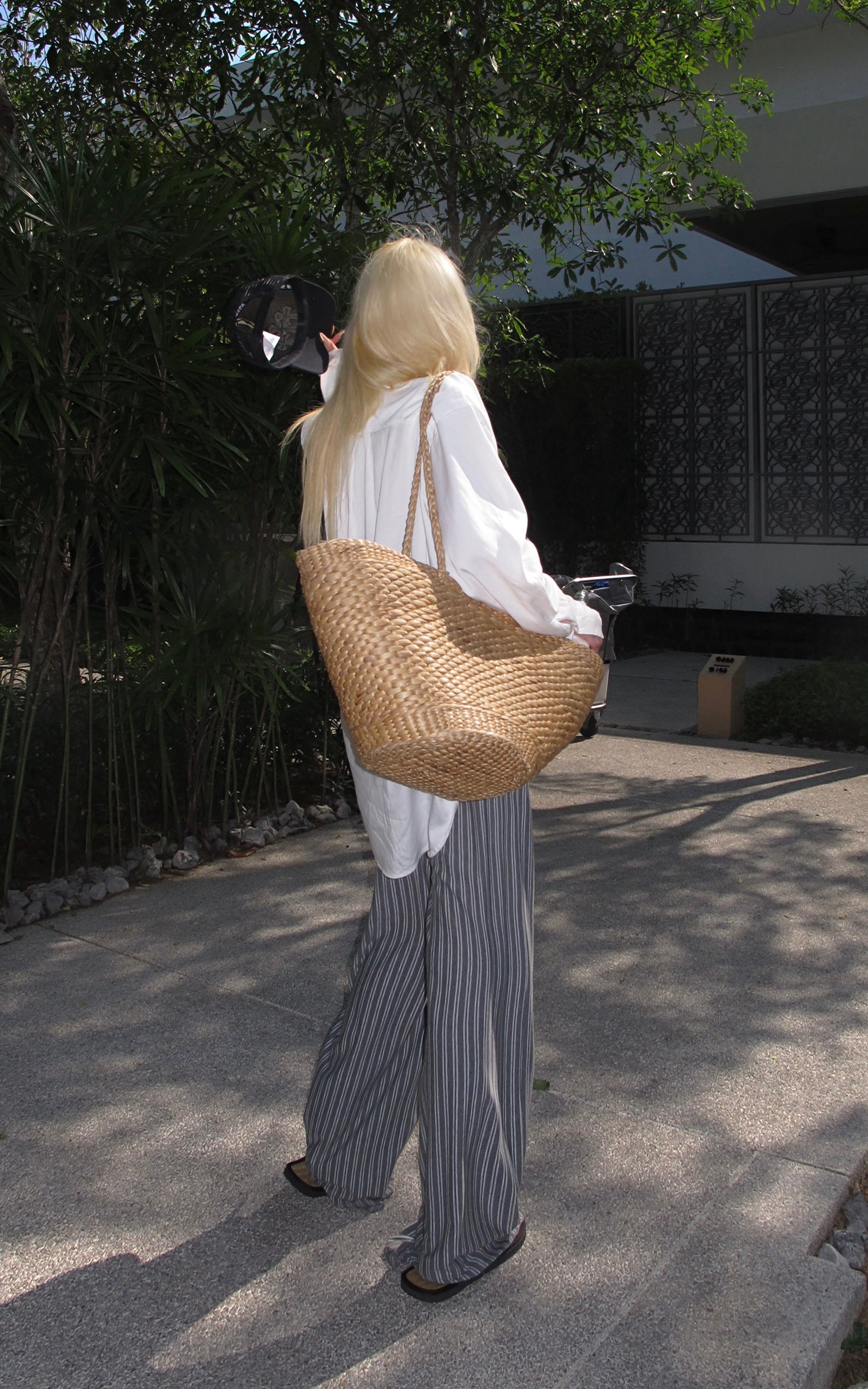 Rase le sol Draped Oversized White Shirt