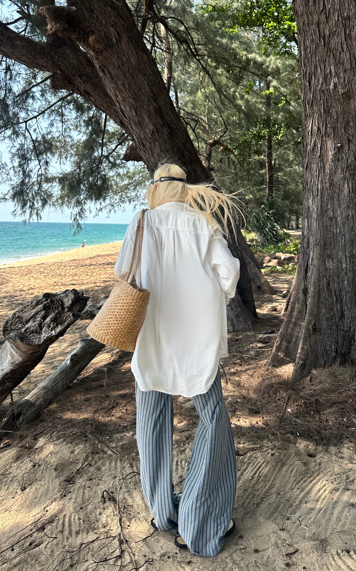 Rase le sol Draped Oversized White Shirt