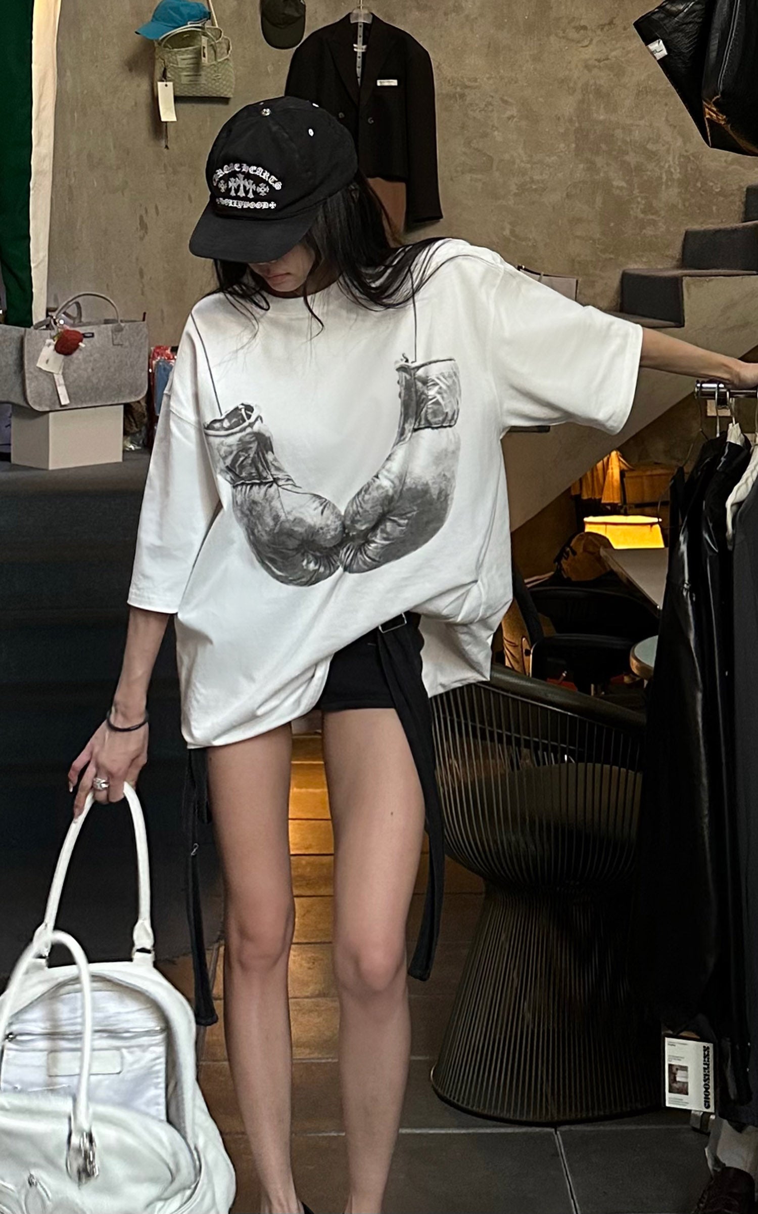 WARDEN EDGE ボクシンググローブ グラフィック オーバーサイズ Tシャツ