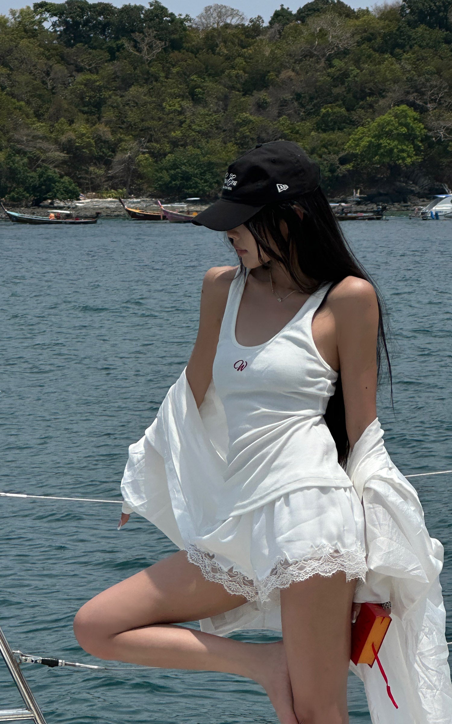 WARDEN EDGE Lace-Trim Lounge Shorts