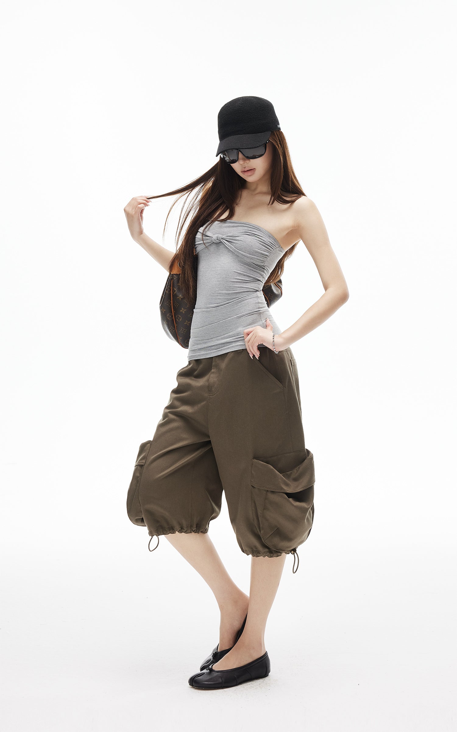 IAMXIAA オーバーサイズカーゴバミューダパンツ